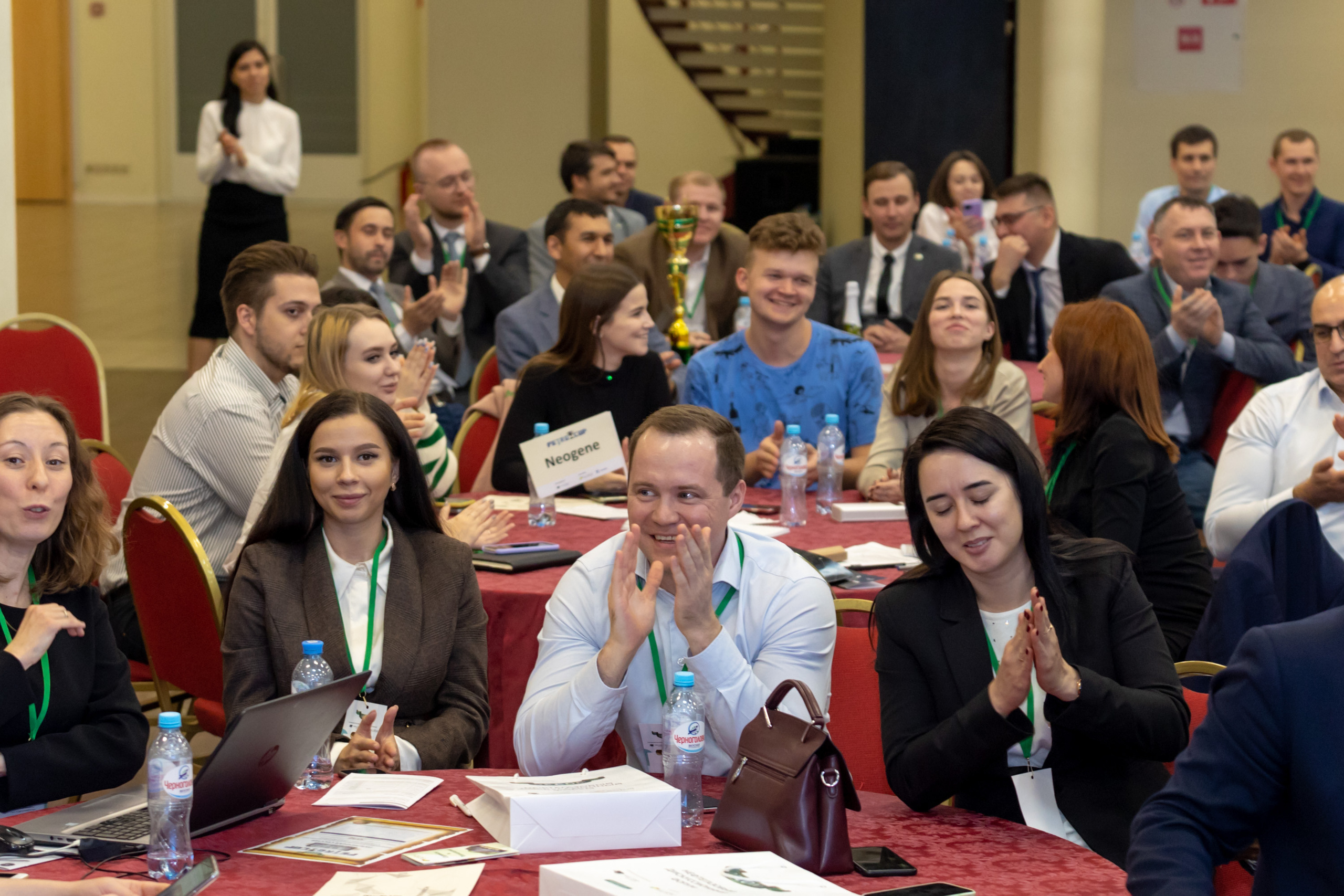 Фотосъёмка форумов, собраний в Санкт-Петербурге и Лен. области. Фотограф на праздник, корпоратив, День Рождения и Юбилей в г. Санкт-Петербурге Алексей Анкушев