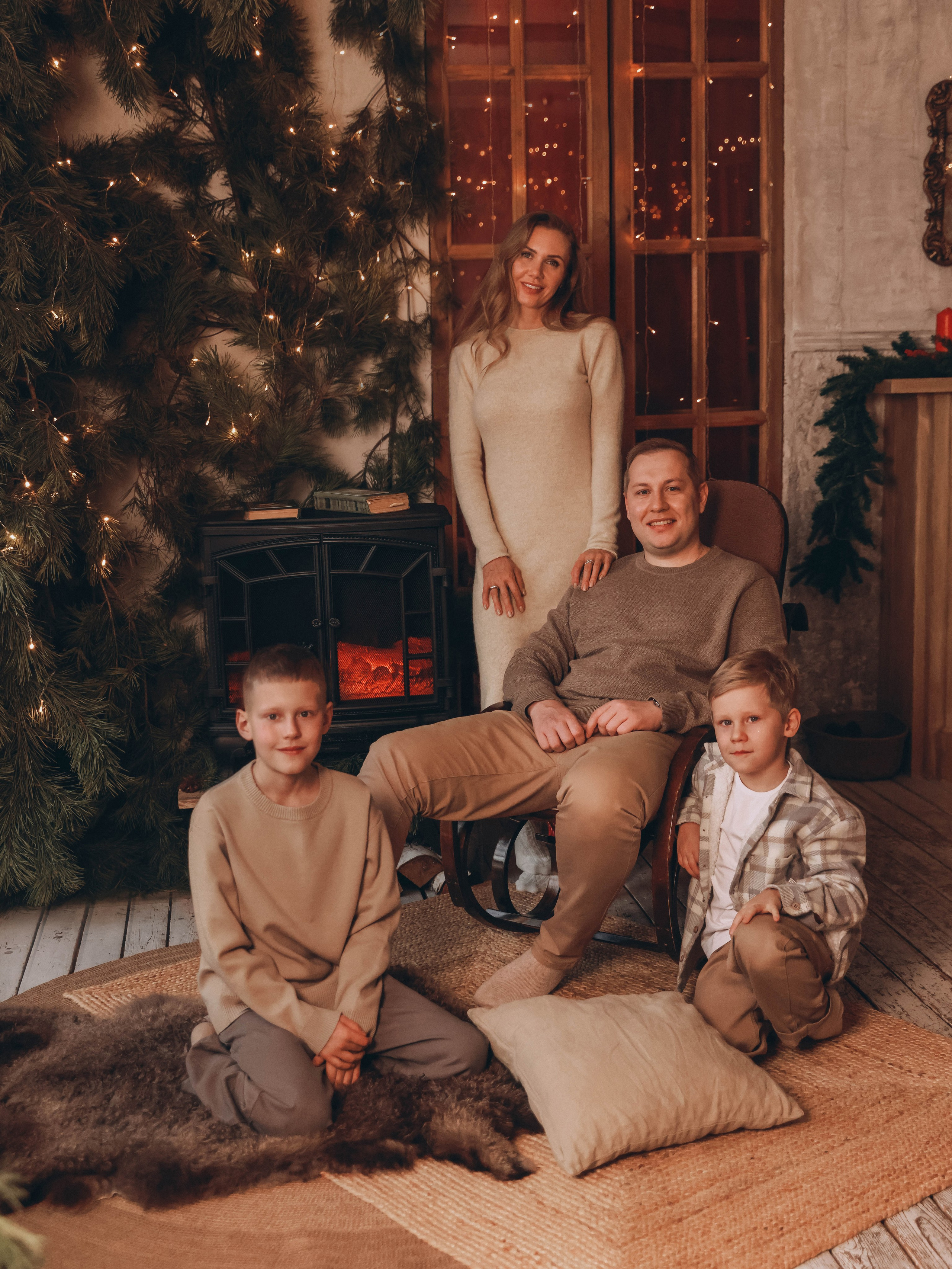 Вечерная семейная новогодняя. Мультифотограф Динара Ахмедзянова