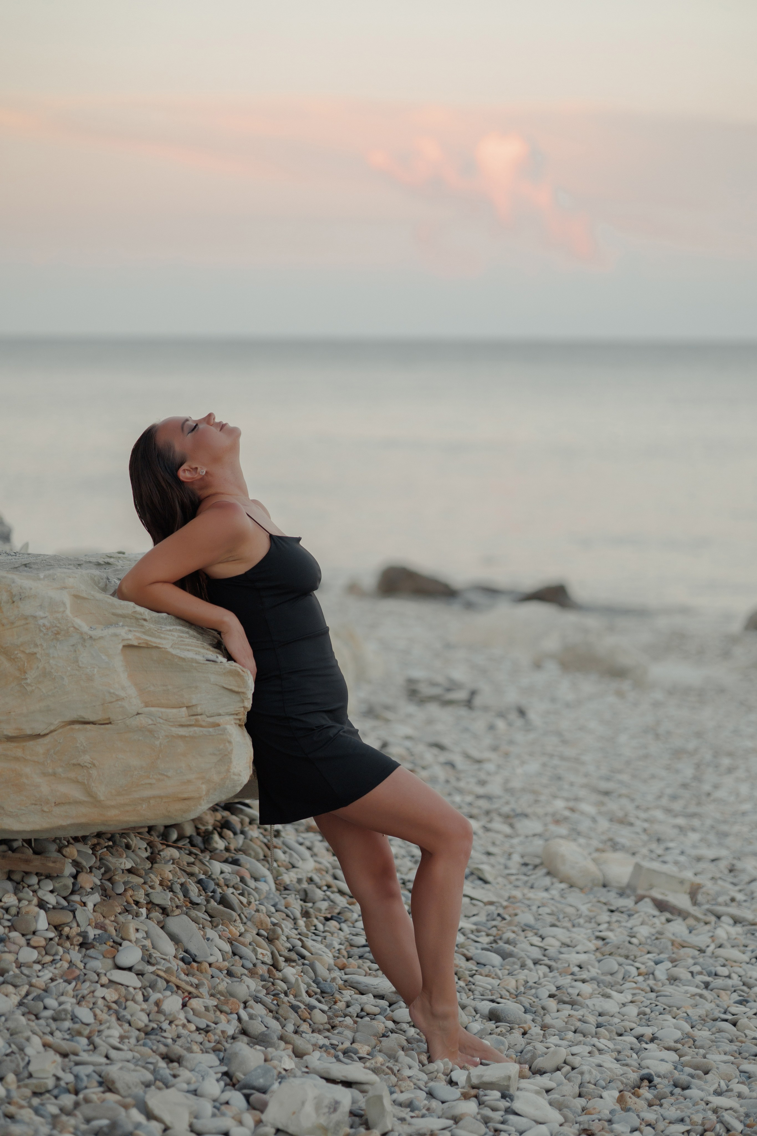 Рассвет на берегу моря. Семейный и портретный фотограф в Геленджике Любовь Бодрова