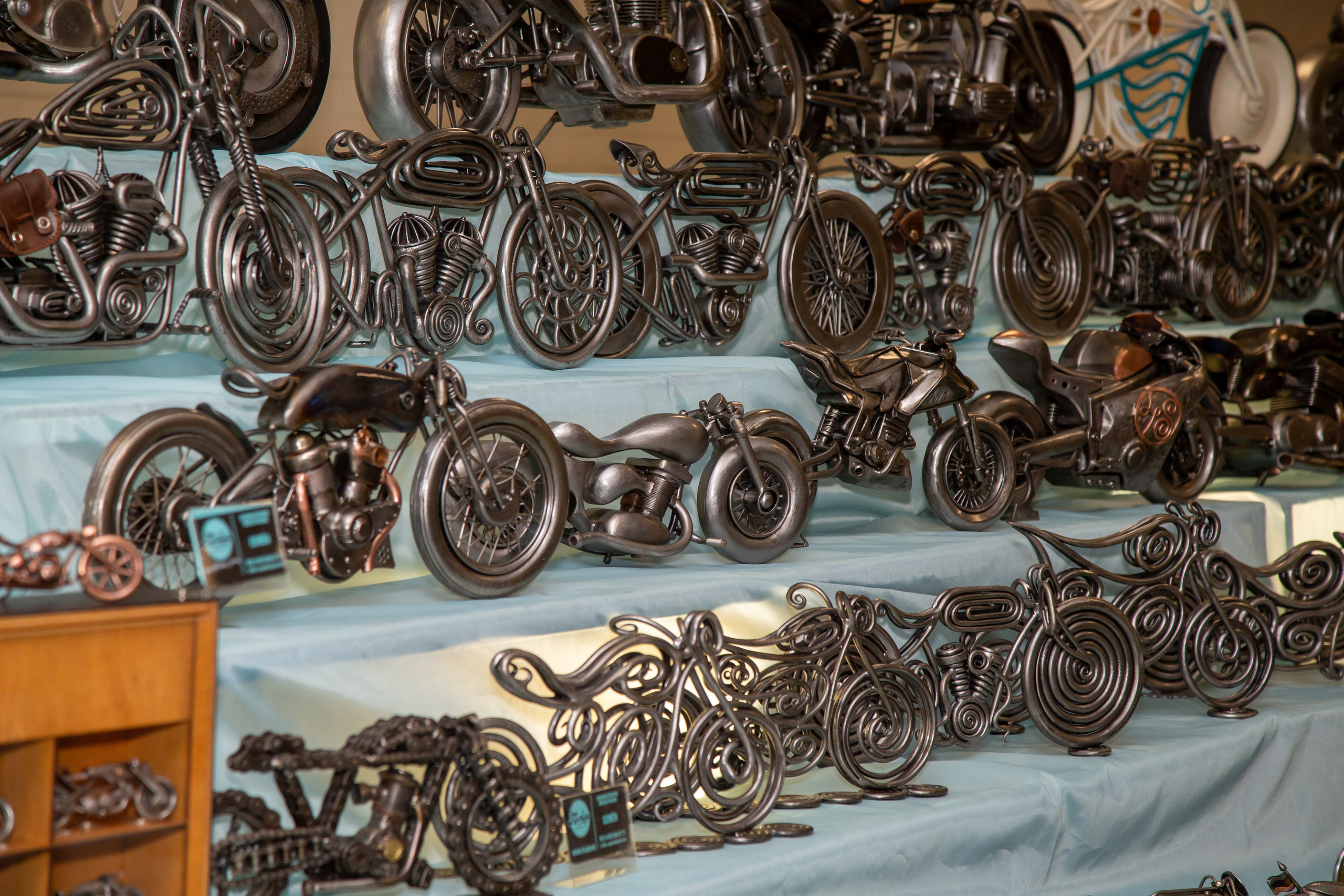 Фотопрогулка по выставке Поехали 2022. «Студия DRONAVT`s» — видеосъёмка и фотография г. Москва