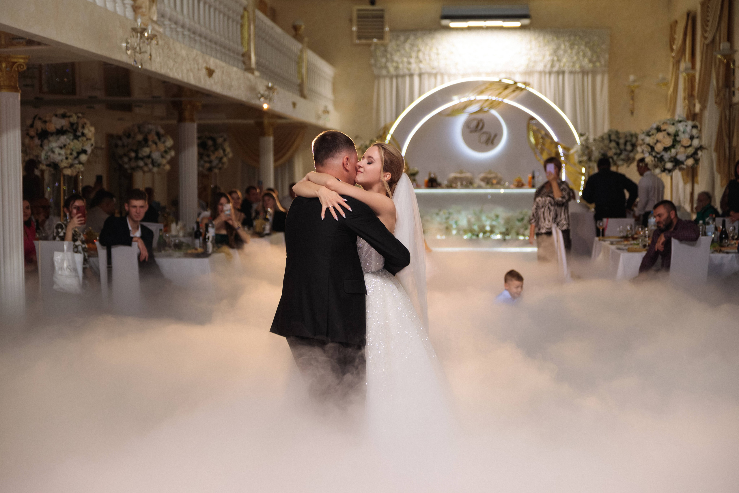 Ирина и Денис. Свадебный фотограф Мироманов Николай в Крыму