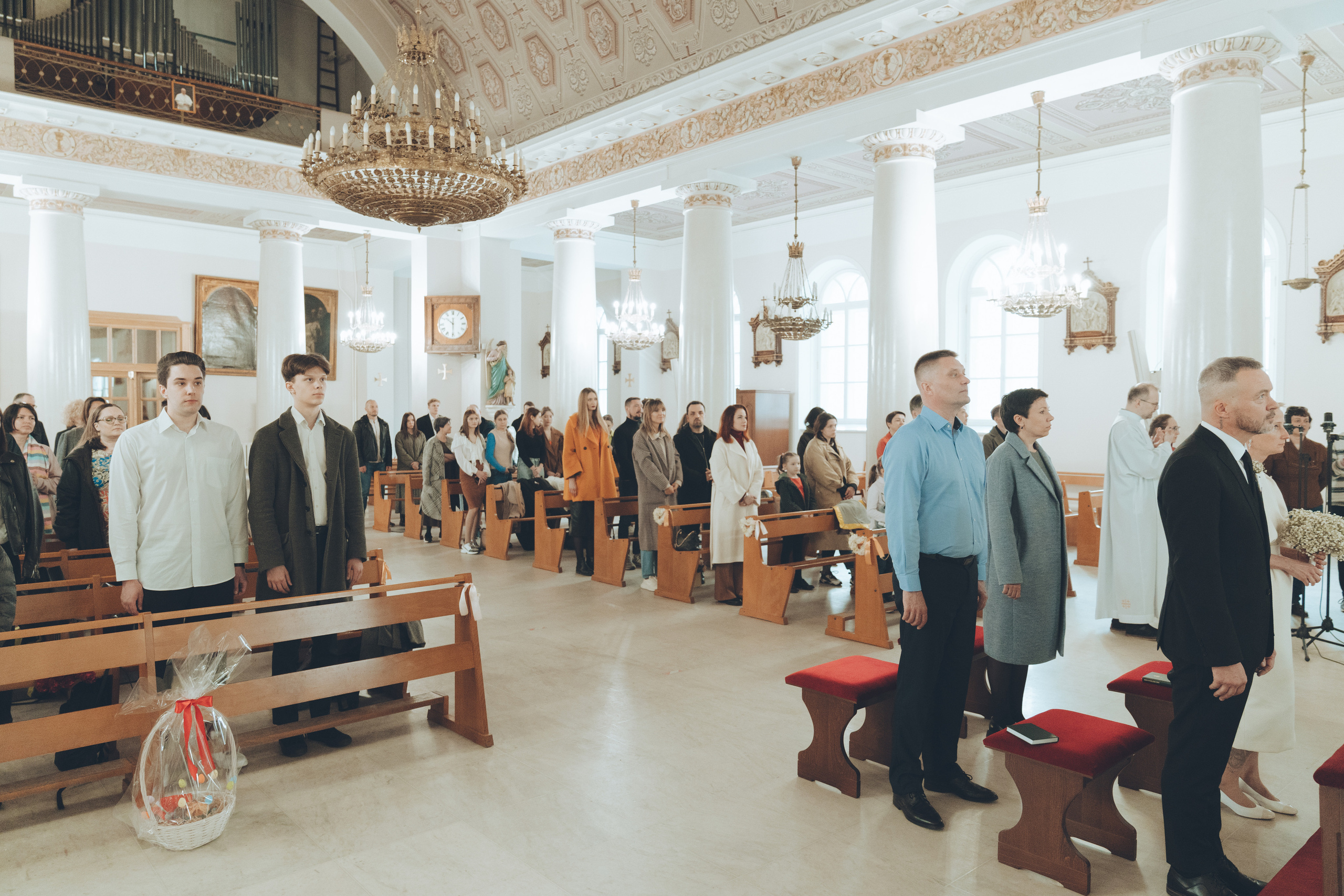 Фотосъемка католического венчания. Ольга Гагуа. Портретный фотограф. Москва