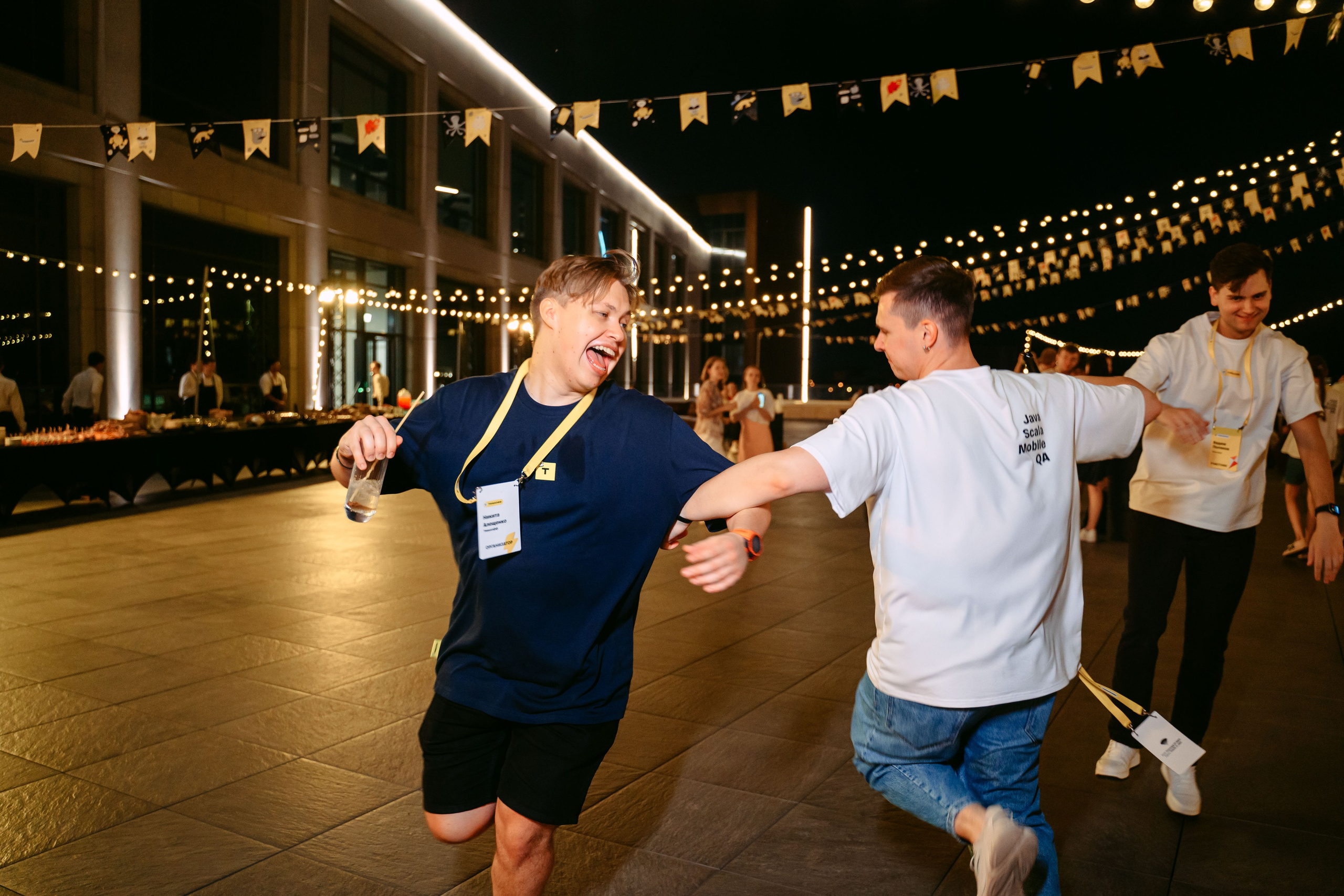 Тинькофф. ИТ-фест / 2023. Саша Копылов, фотограф в Казани