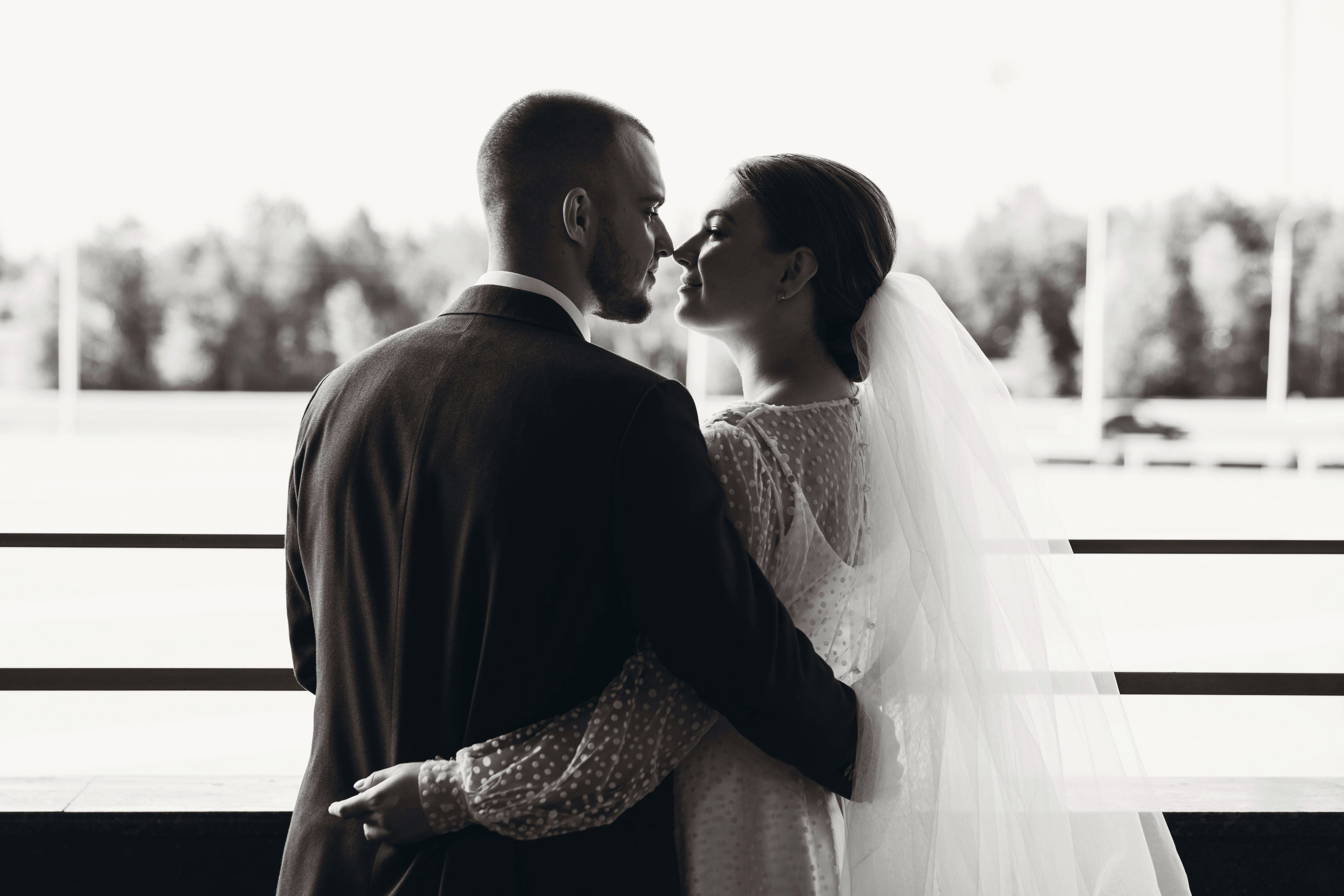 Никита и Ульяна (максимальный — Винотека). Свадебный и семейный фотограф в городе Сургуте Стерликова Светлана