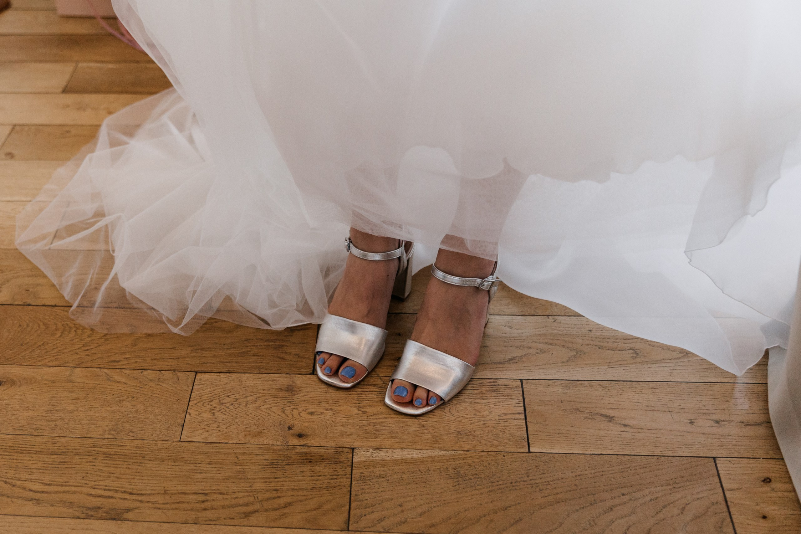 Kate & Thurane Wedding at Loft Studios London. Moments Catchers — Wedding Photography & Video Duo in London