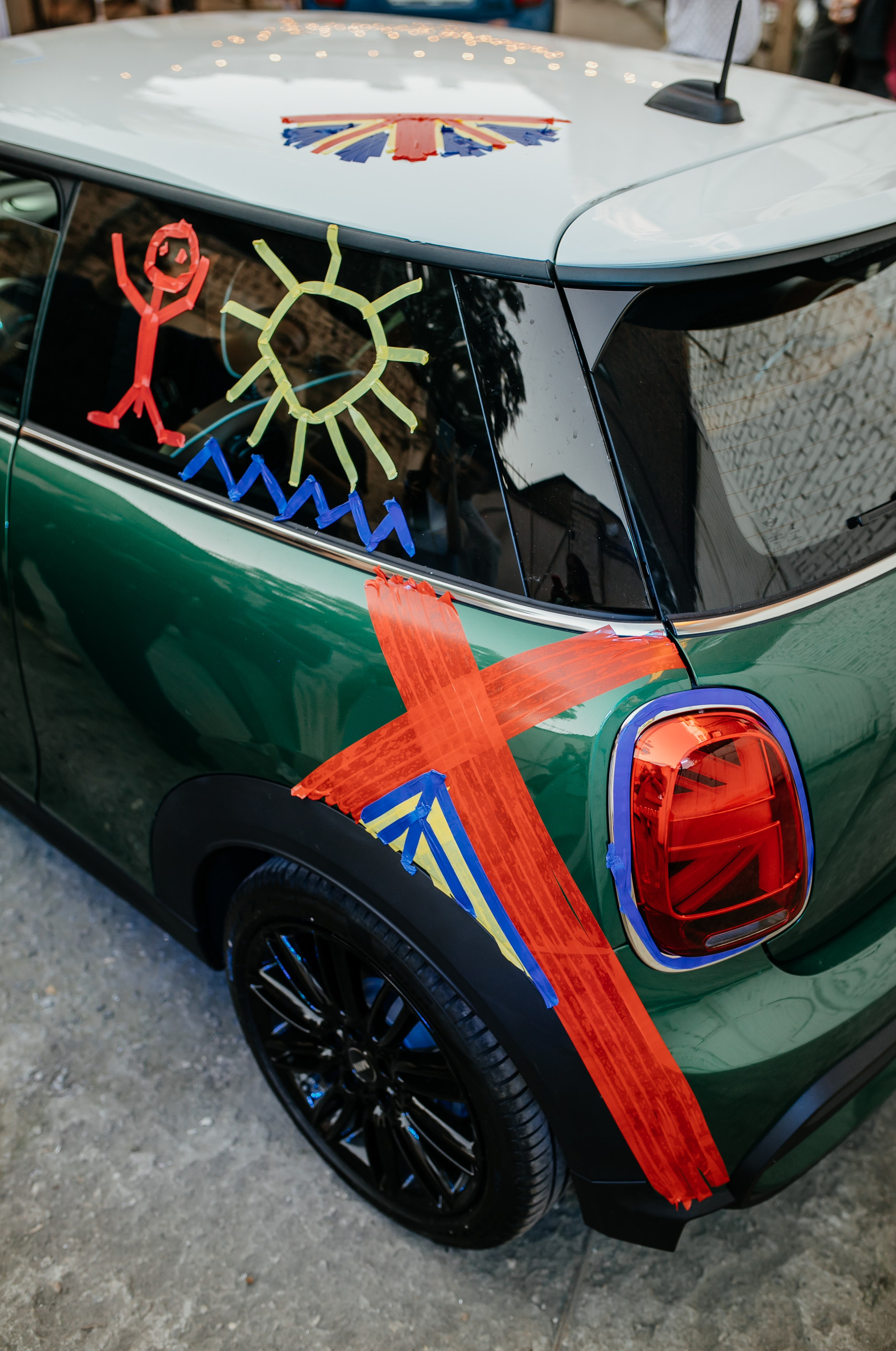 New MINI Cooper в Гоголь Центре. Репортажный, event, концертный и backstage фотограф из Москвы Виталий Кривцов