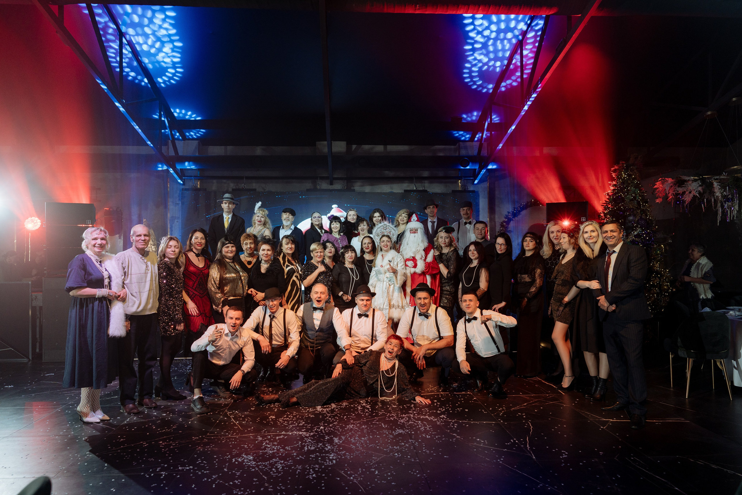 Альбион Тур