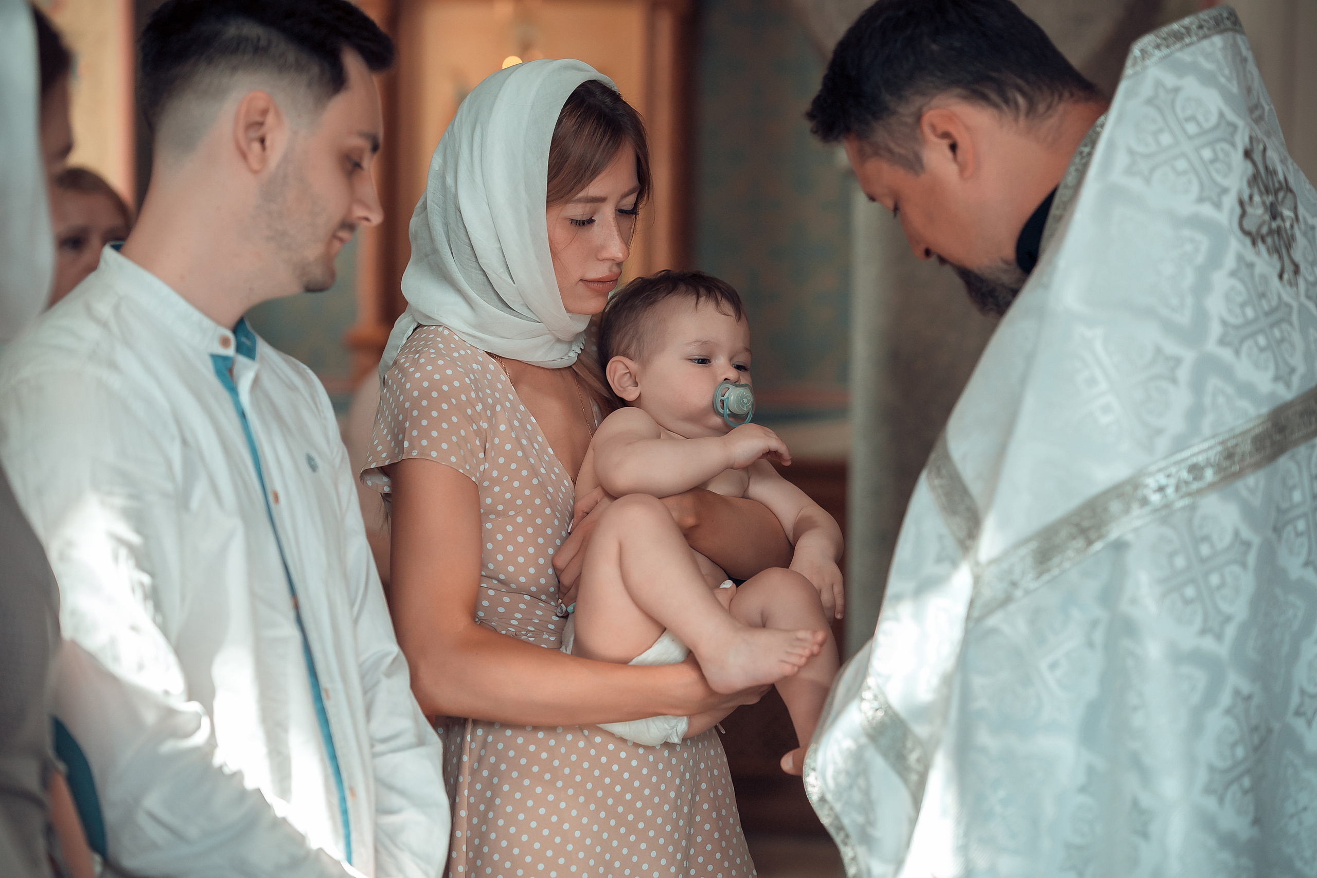 Таинство Крещения Стефана. Фотограф на Крещение и Венчание в Красноярске Рамазанова Юлия