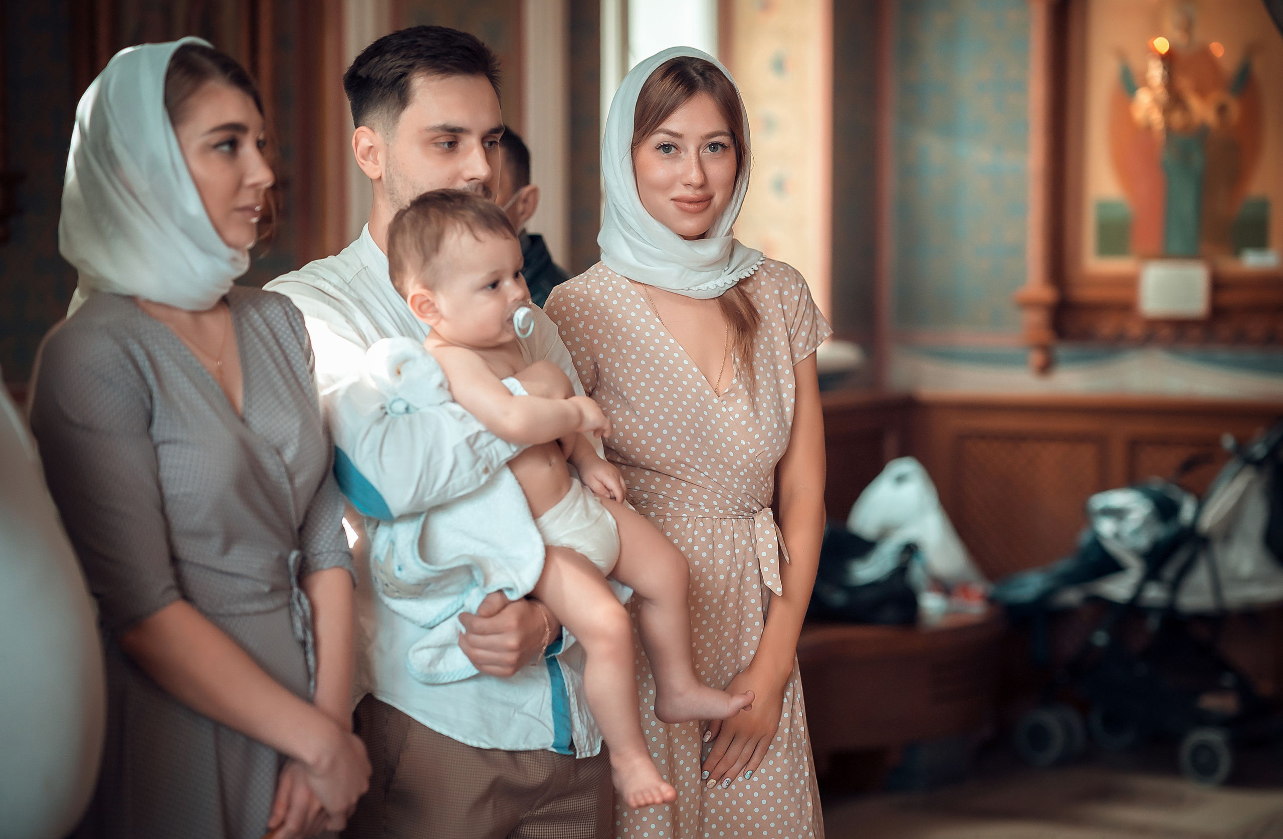 Таинство Крещения Стефана. Фотограф на Крещение и Венчание в Красноярске Рамазанова Юлия