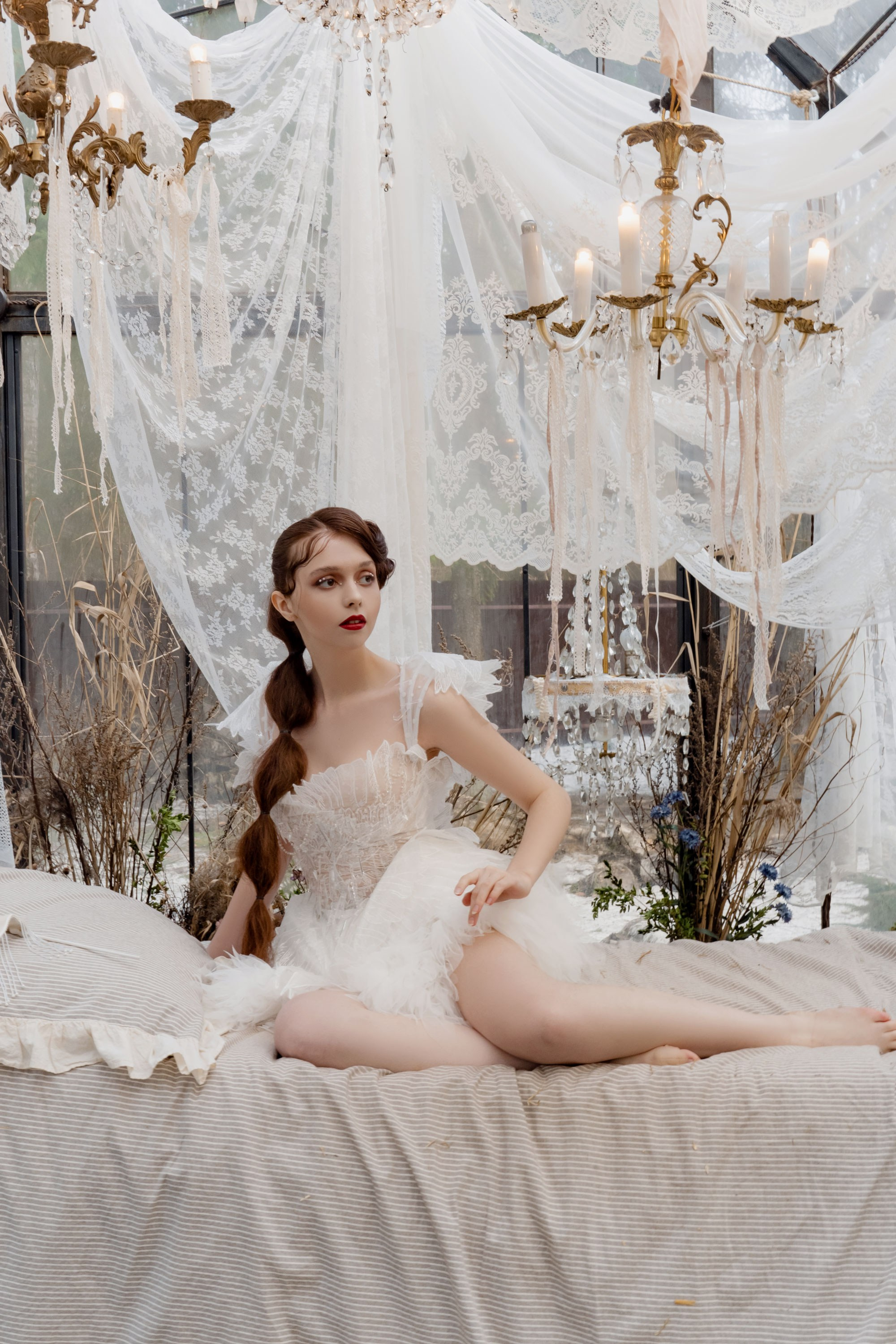 Лебедь в будуаре. Проект «Сны Синицы» — Волшебные фотосессии