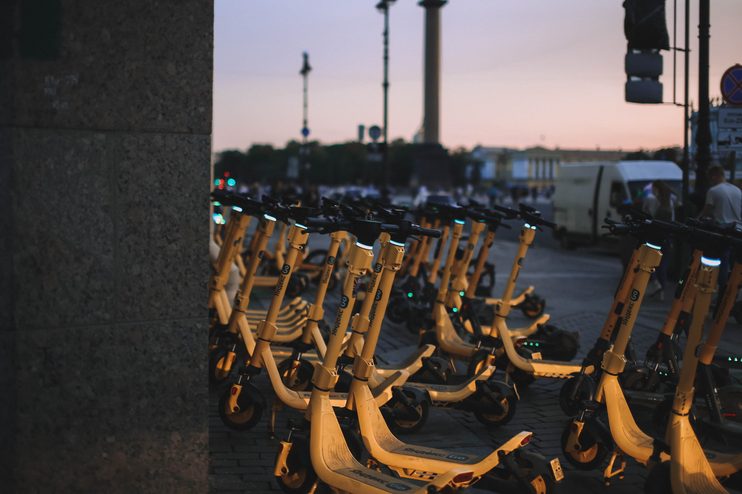 Тут нет людей. Главная