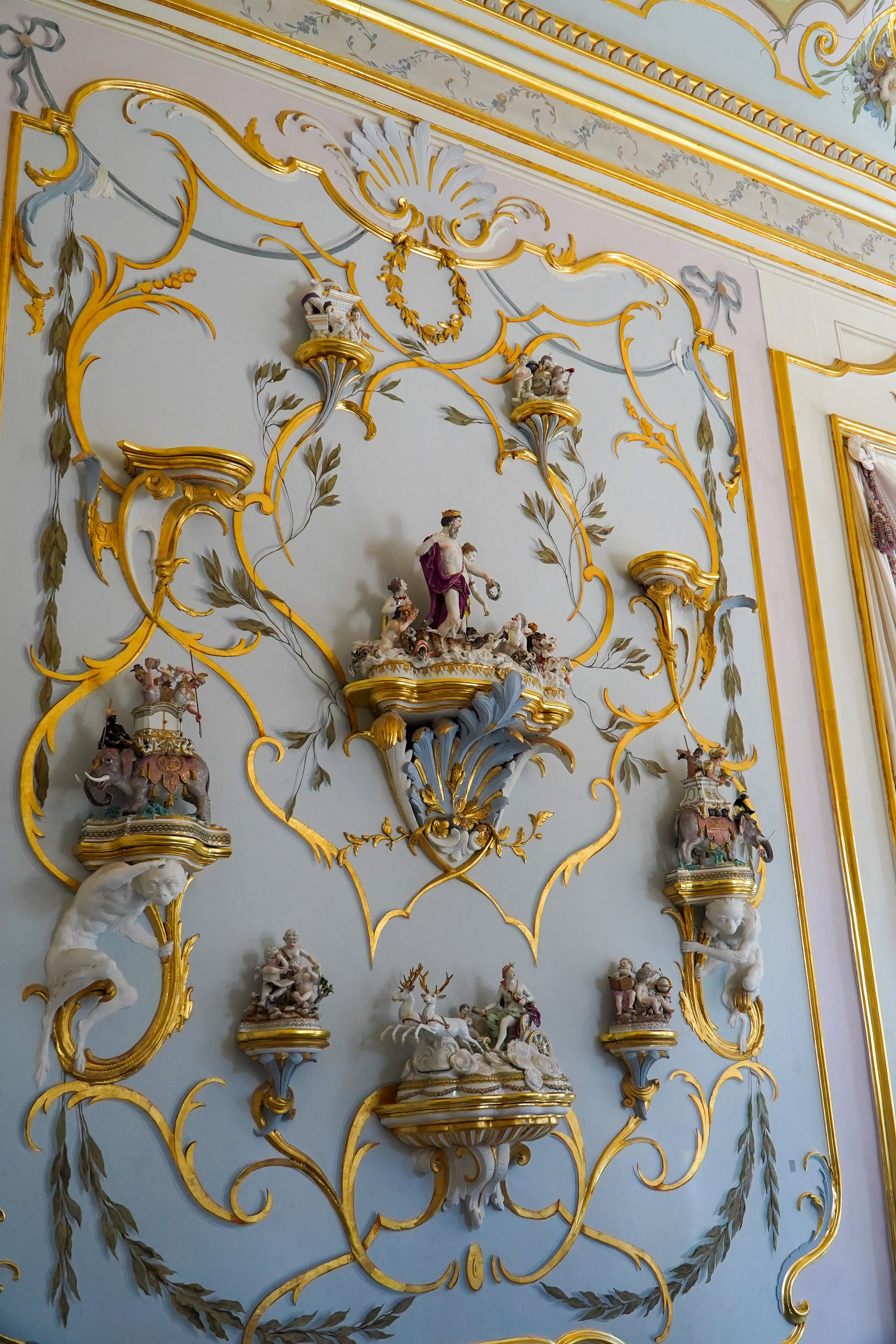 ОРАНИЕНБАУМ. Июль 2024. Фотограф Наталья Погодина в г. Обнинске