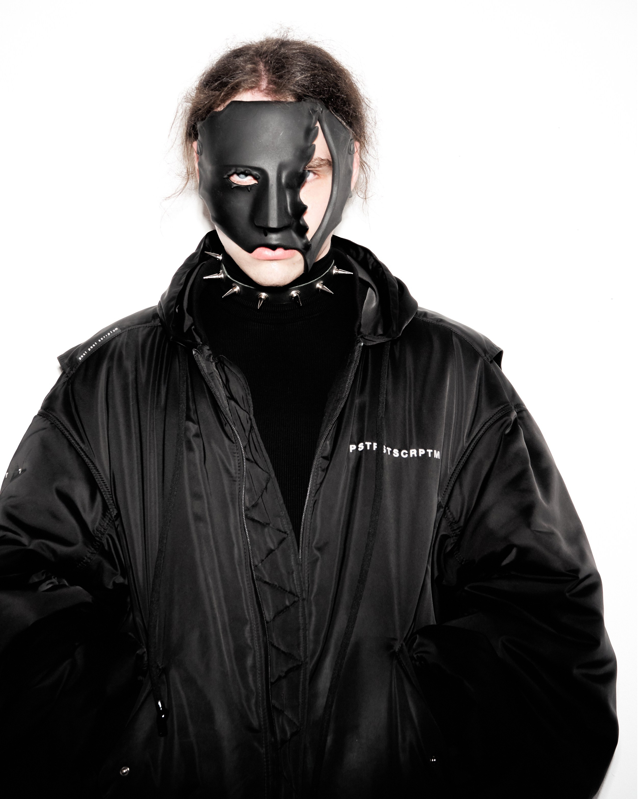 «BLACK SHELL». BARVABRAR