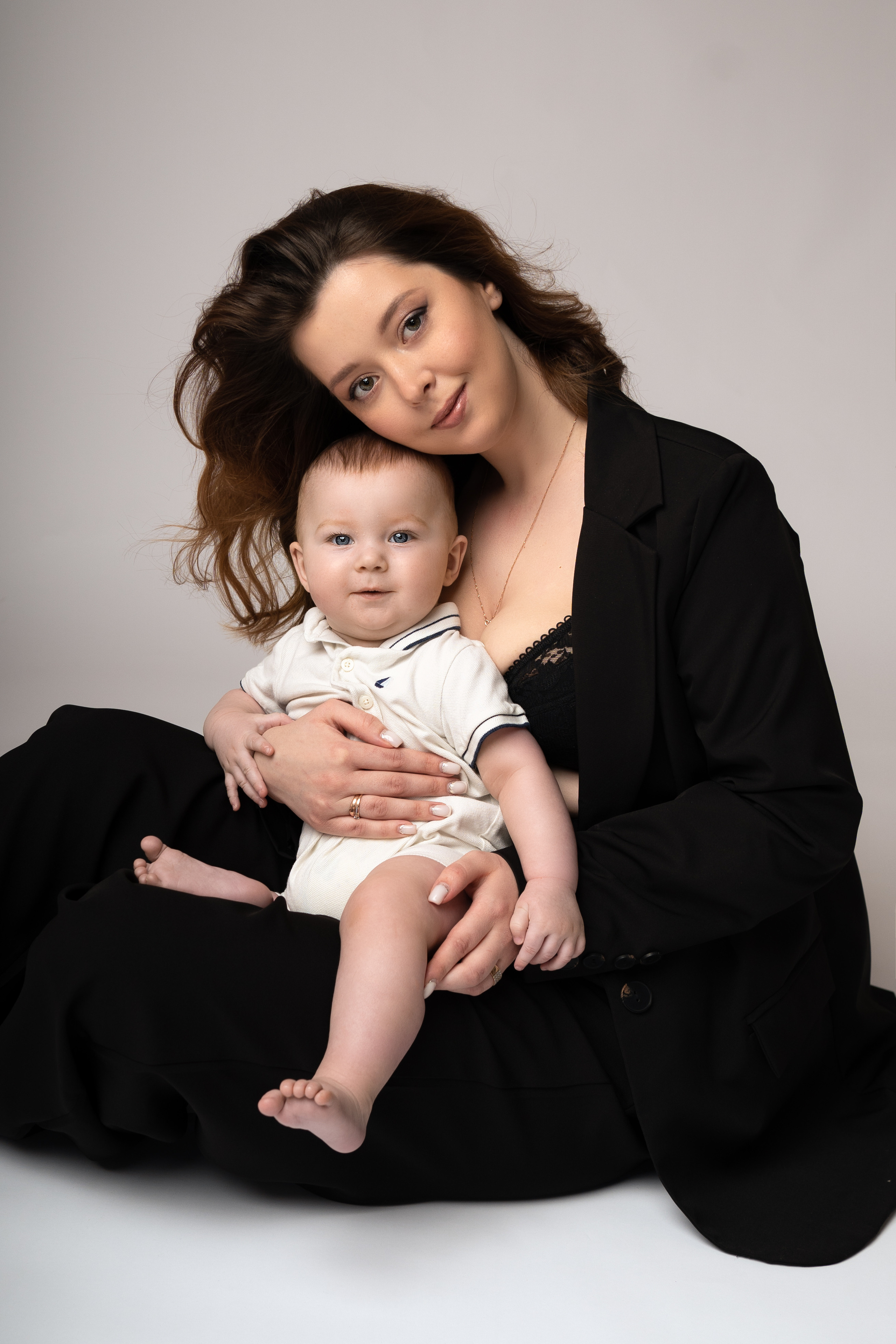 Мама и малыш. Фотограф новорожденных в Смоленске Анастасия Дегтярева