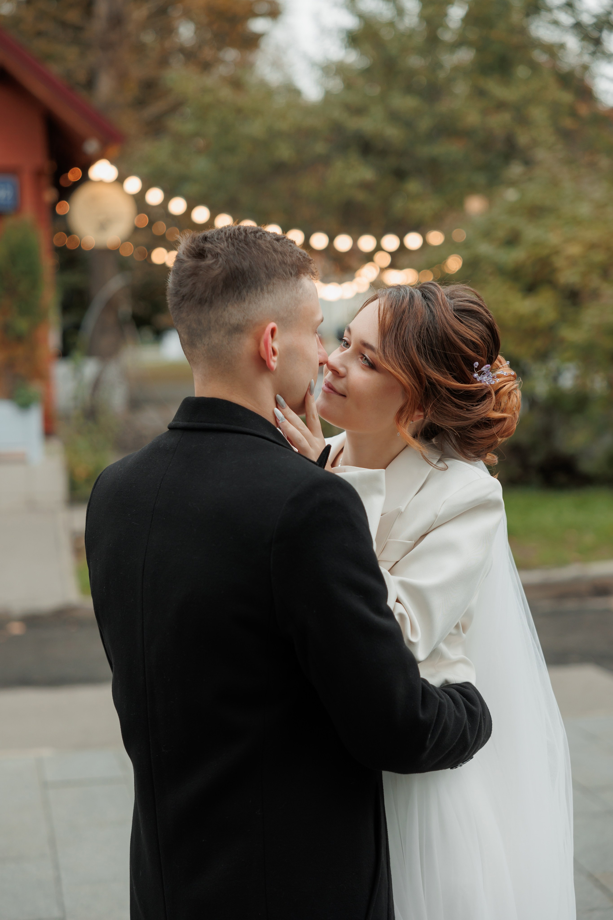 Константин и Дарья, ЗАГС ВДНХ, отель Soluxe, ресторан «Антик». Свадебный и репортажный фотограф (Москва, Королев и другие)