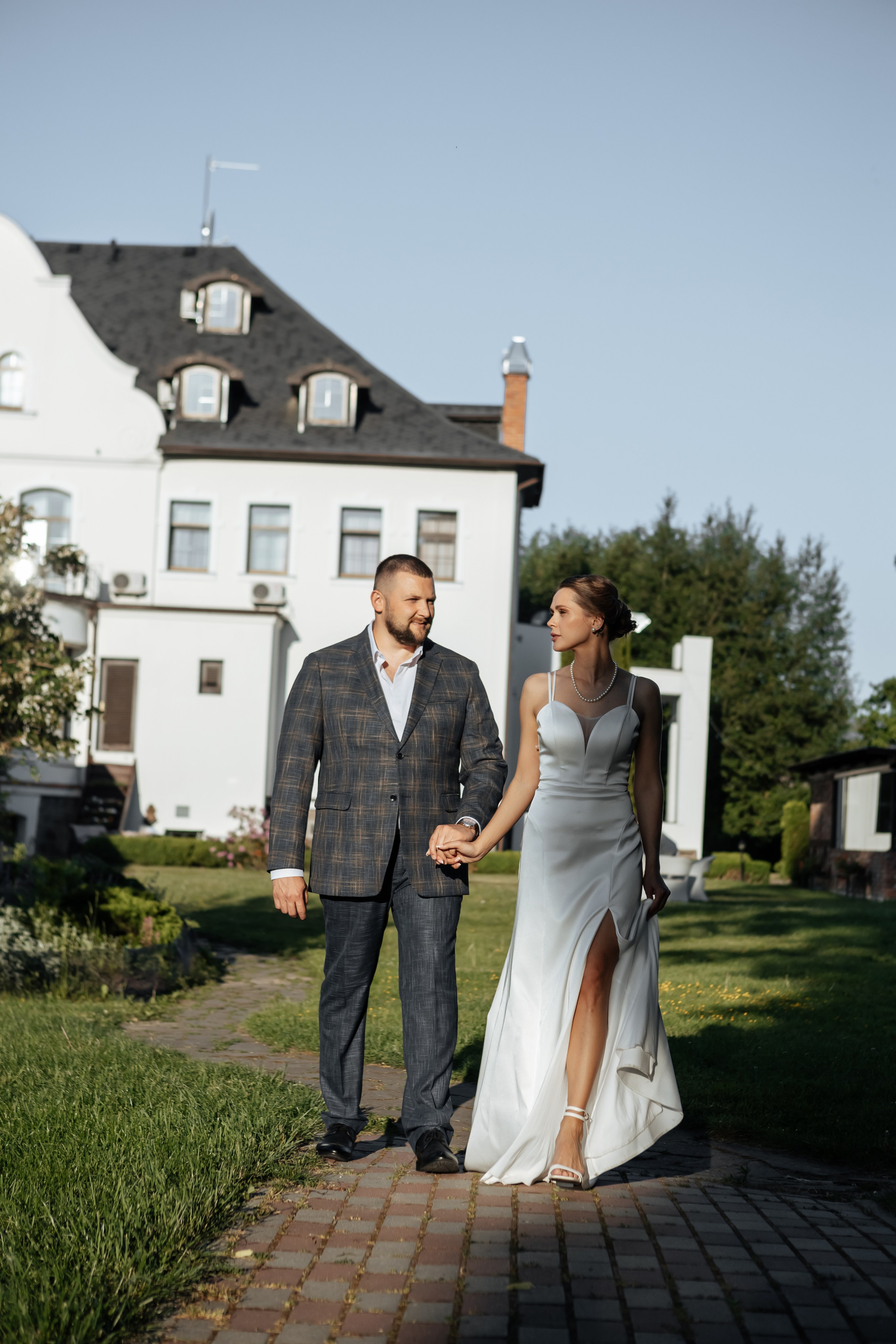 Свадебная прогулка. Свадебный фотограф  Калининград | Москва