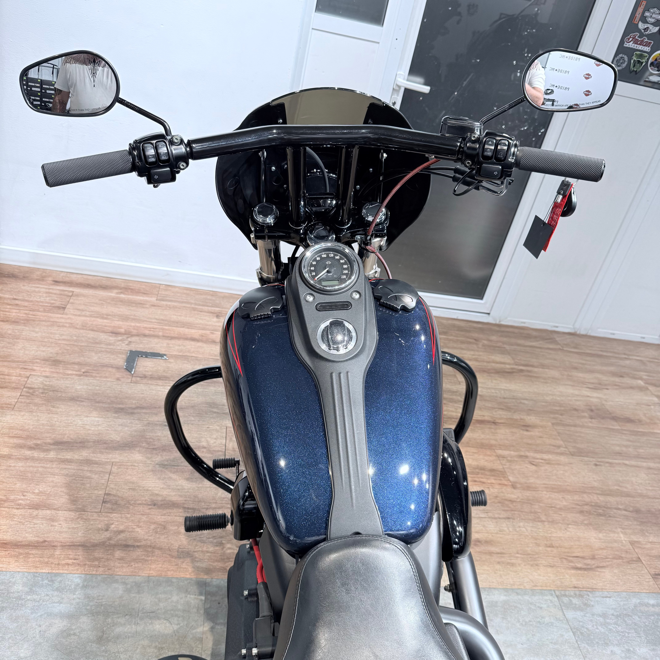 2013 Street Bob АВS Сlub-Style Blue. Hello Davidson, Москва. Только хорошие мотоциклы…