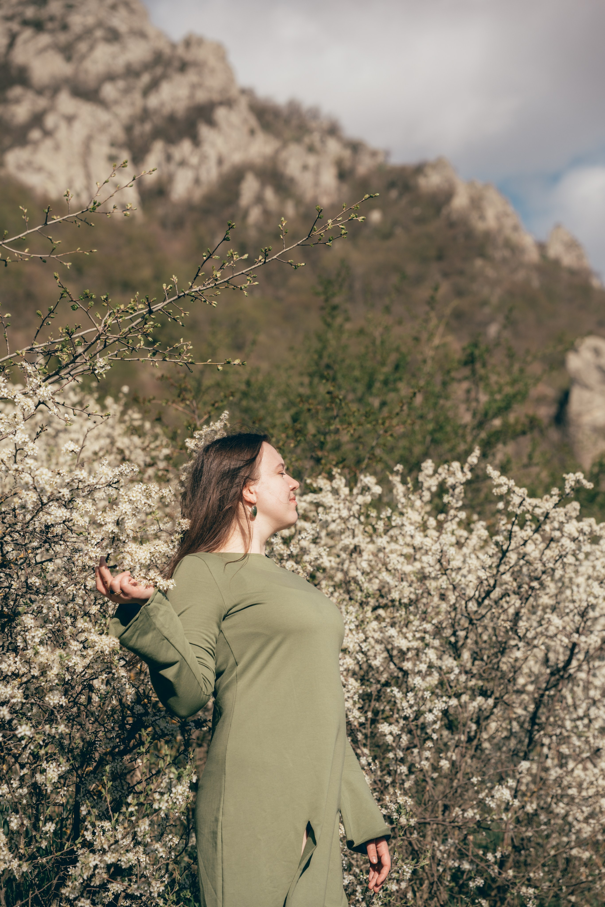 Съемка для брендов одежды КМВ Пятигорск, Железноводск, Ессентуки, Кисловодск Архыз Домбай Фотосессия. Фотограф КМВ|ГОРЫ Пятигорск Железноводск Ессентуки Кисловодск Домбай Архыз Эльбрус