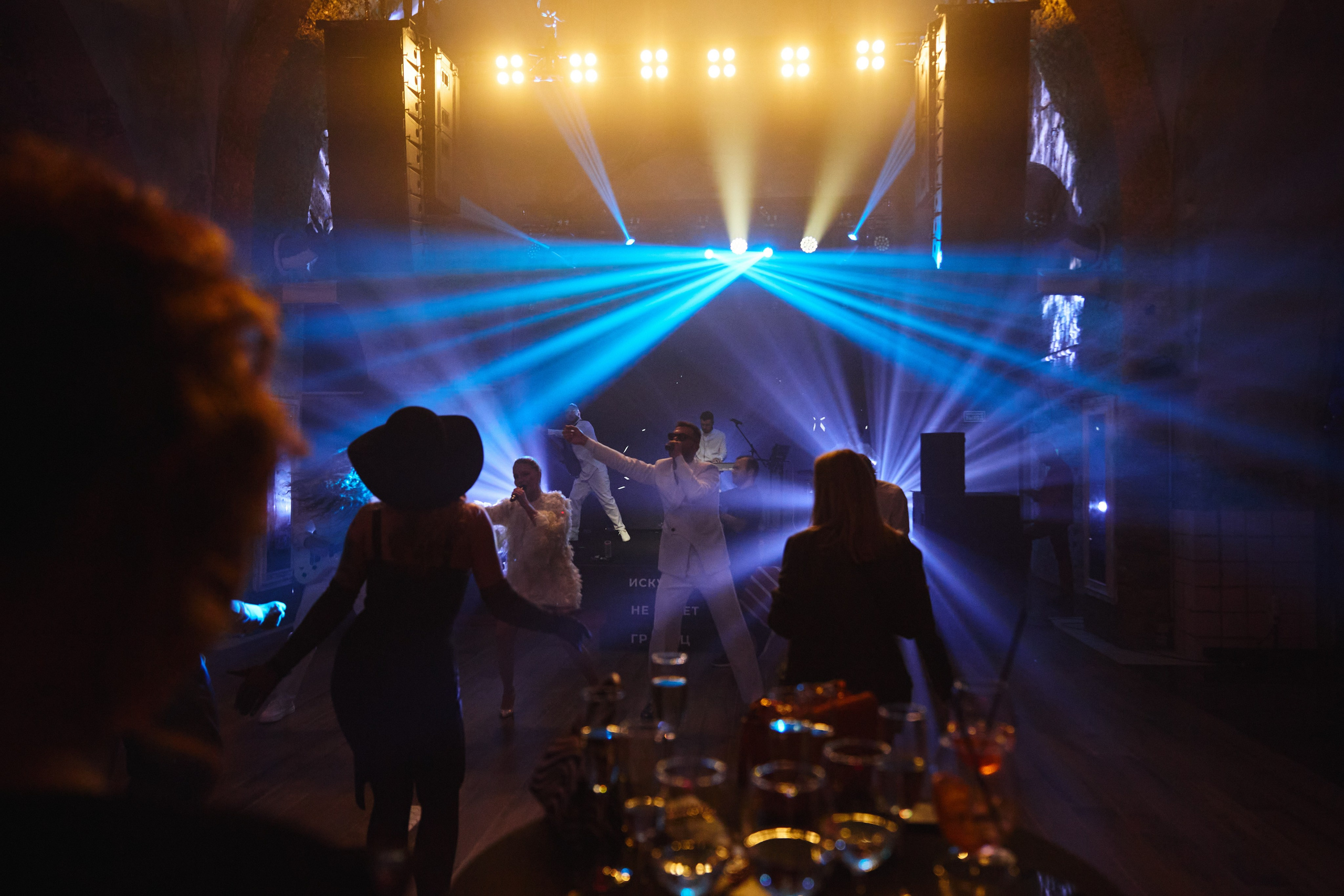 Альфа-Банк: Собрание Искусств в Санкт-Петербурге. КонТайм: профессиональная съемка для организаций