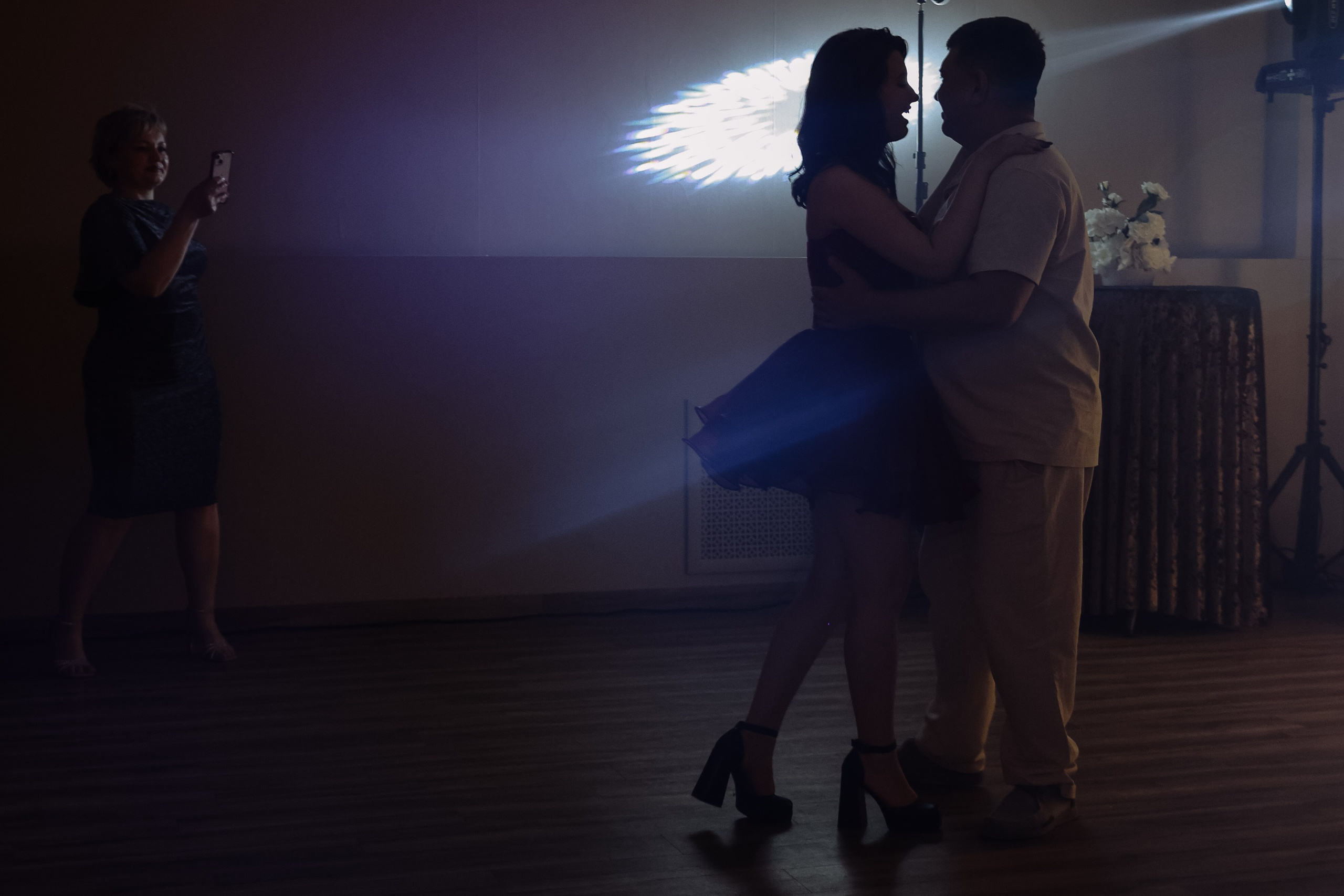 Выпускной 210 школа _ вечеринка. Фотограф Юлия Мальцева