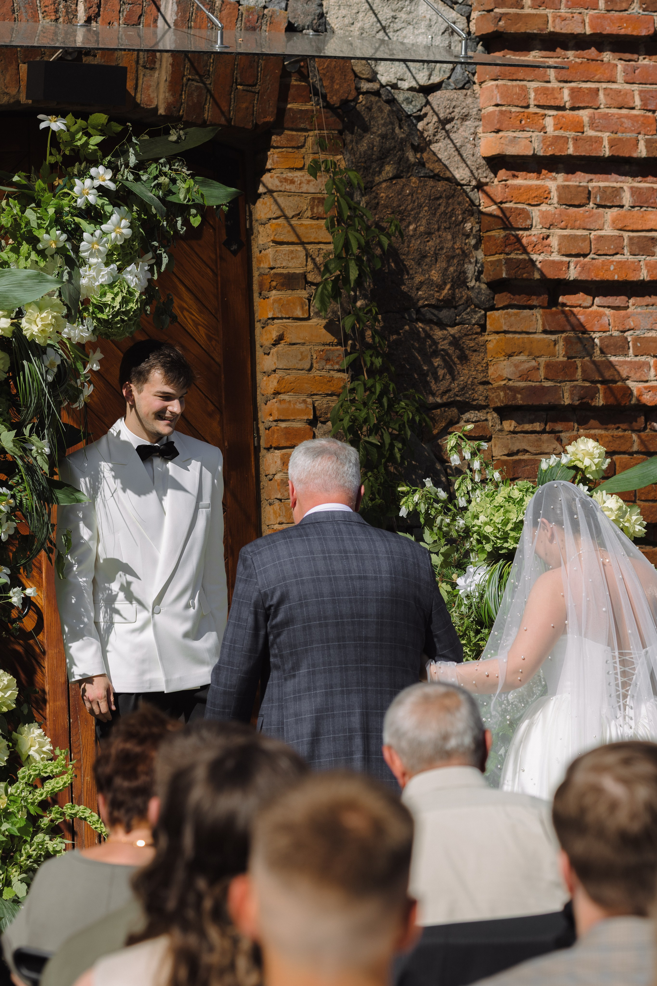 Свадебная фотосъемка в «Двор Стайки»