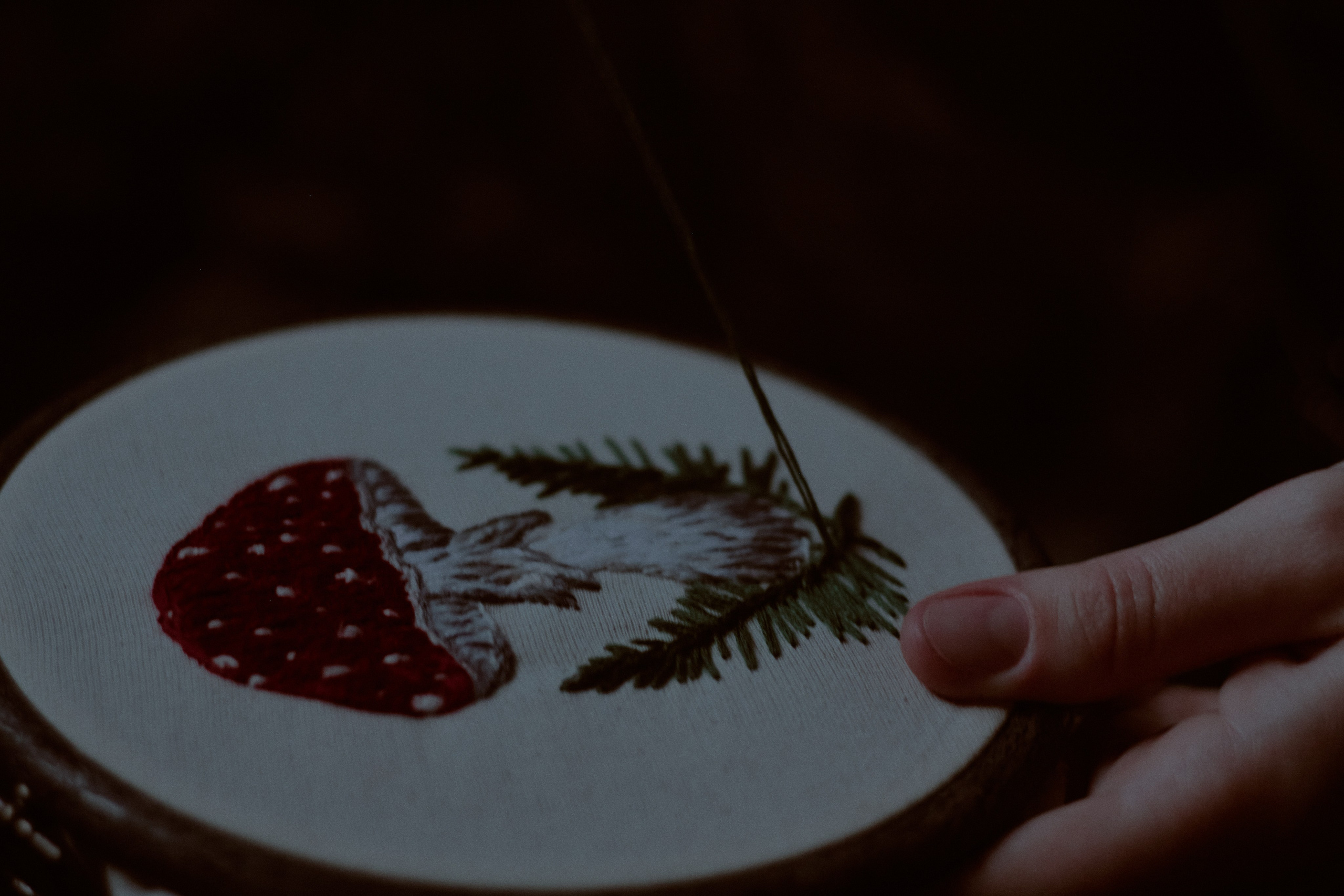 Тень. Фотограф лавстори Москва/МО Приятелева Ангелина