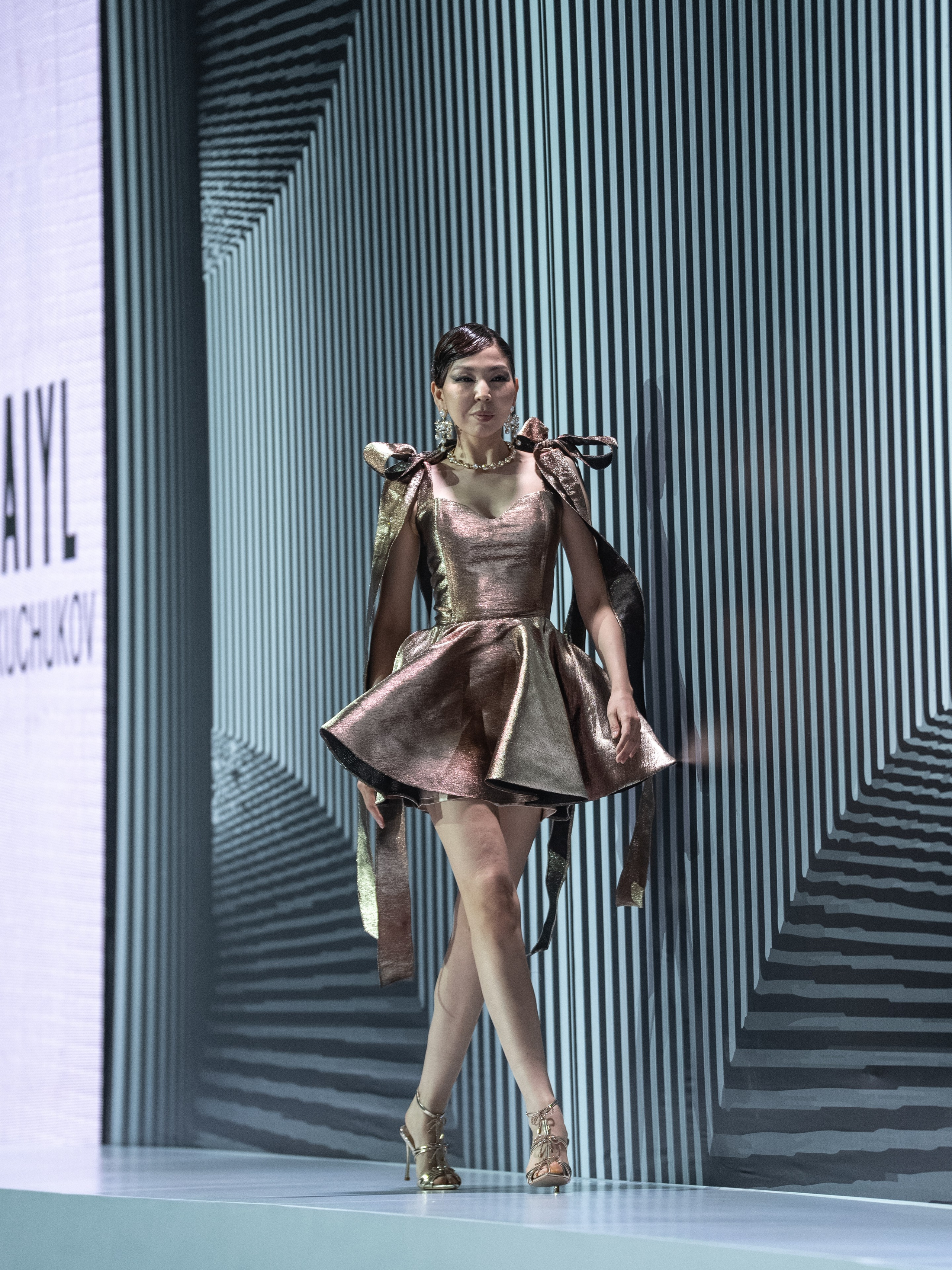 NAIYL BAIKUCHUKOV. Сайт Алматинского НЮ АРТ, будуар и фэшн фотографа Дениса Карпенко