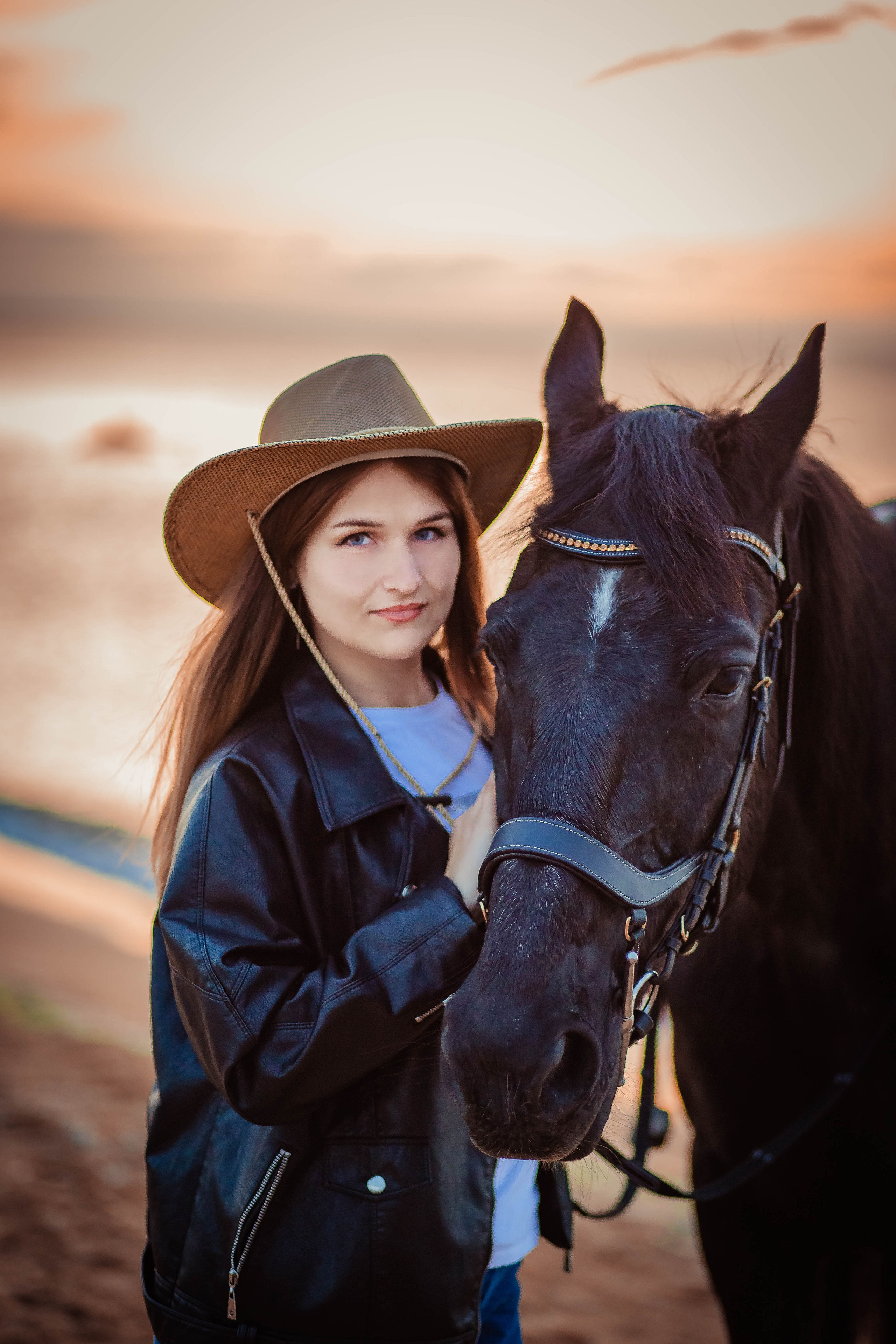Фотосессия на море с лошадью. Фотограф в Феодосии Наталья Булгакова