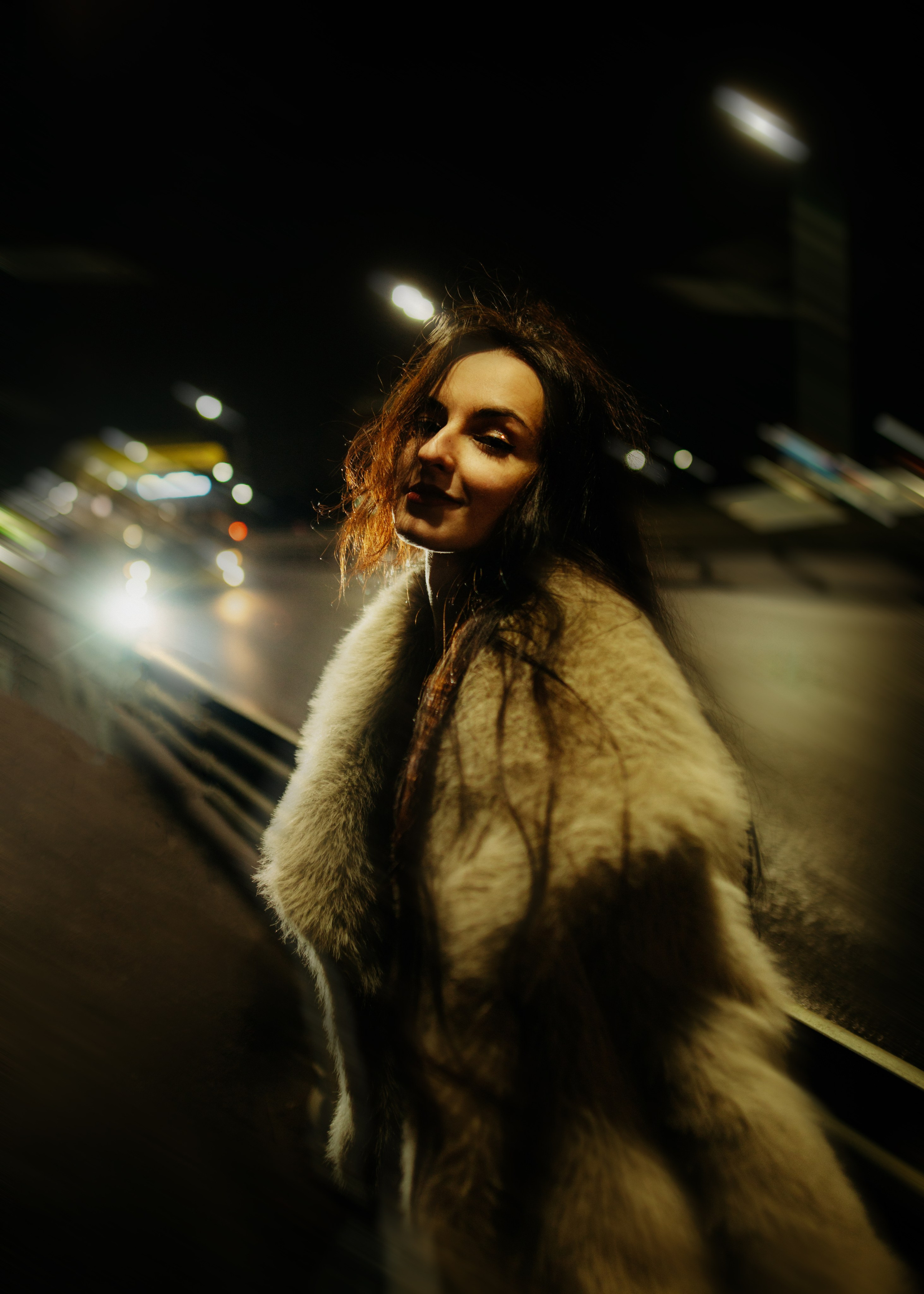 Night my. Sun Betty — кинофотограф Элизабет