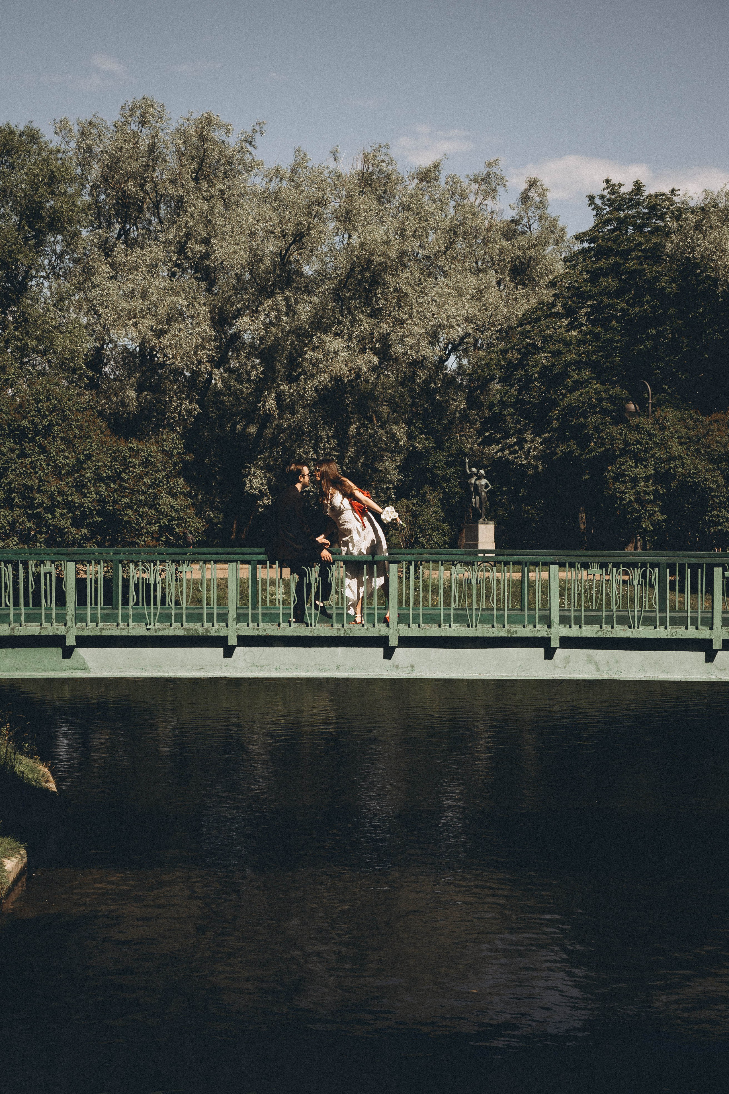 СВАДЕБНАЯ СЬЕМКА В ПАРКЕ ПОБЕДЫ И ПРОГУЛКА ПО МОСКОВСКОМУ ПРОСПЕКТУ. Профессиональный фотограф, Санкт-Петербург — Виктория Богомолова