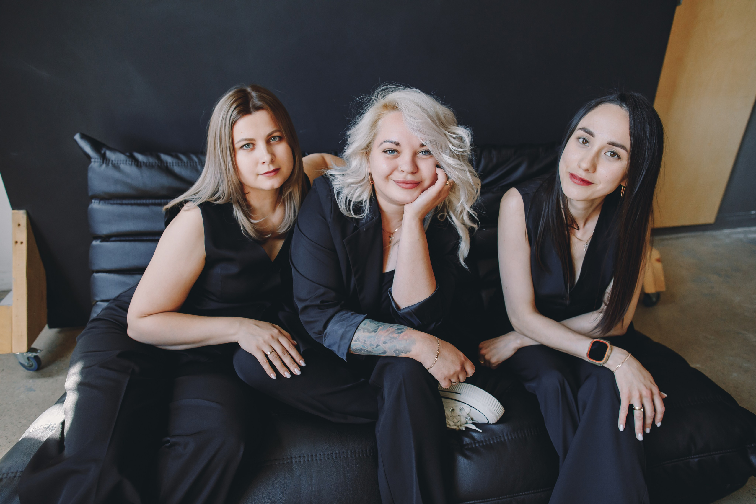 Подруги. Фотограф в Абакане Николай Окунев