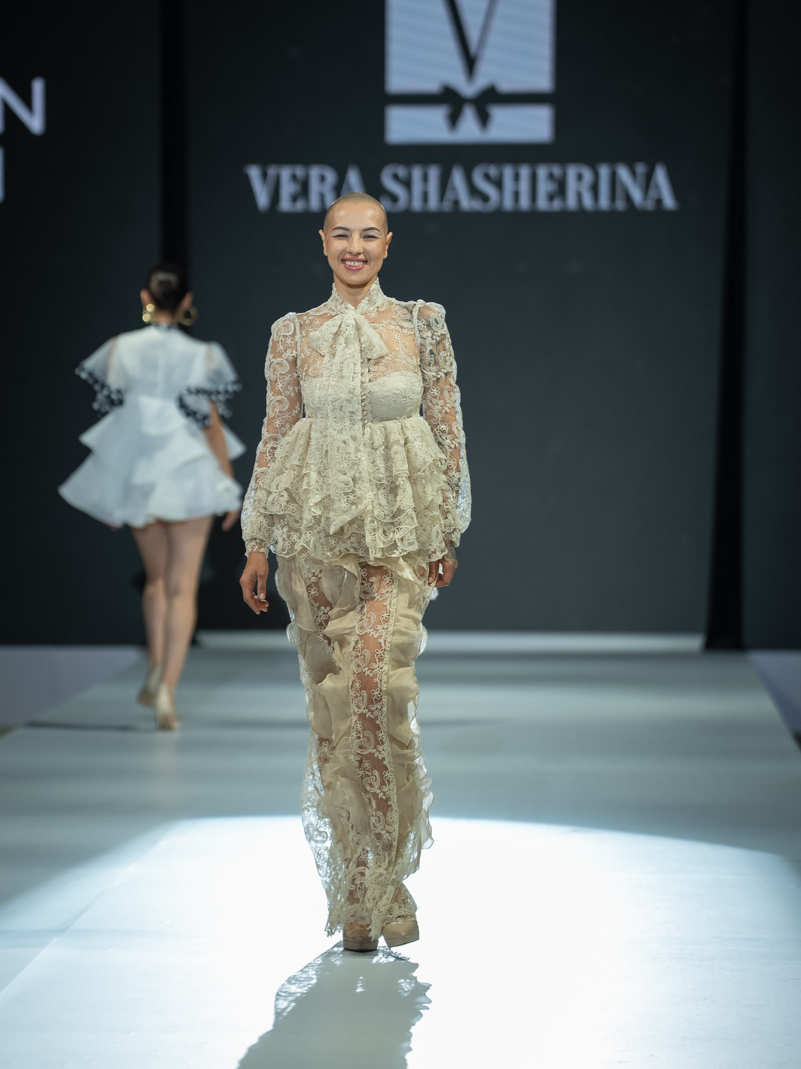 EURASIAN FASHION WEEK Vera Shasherina. Сайт Алматинского НЮ АРТ, будуар и фэшн фотографа Дениса Карпенко