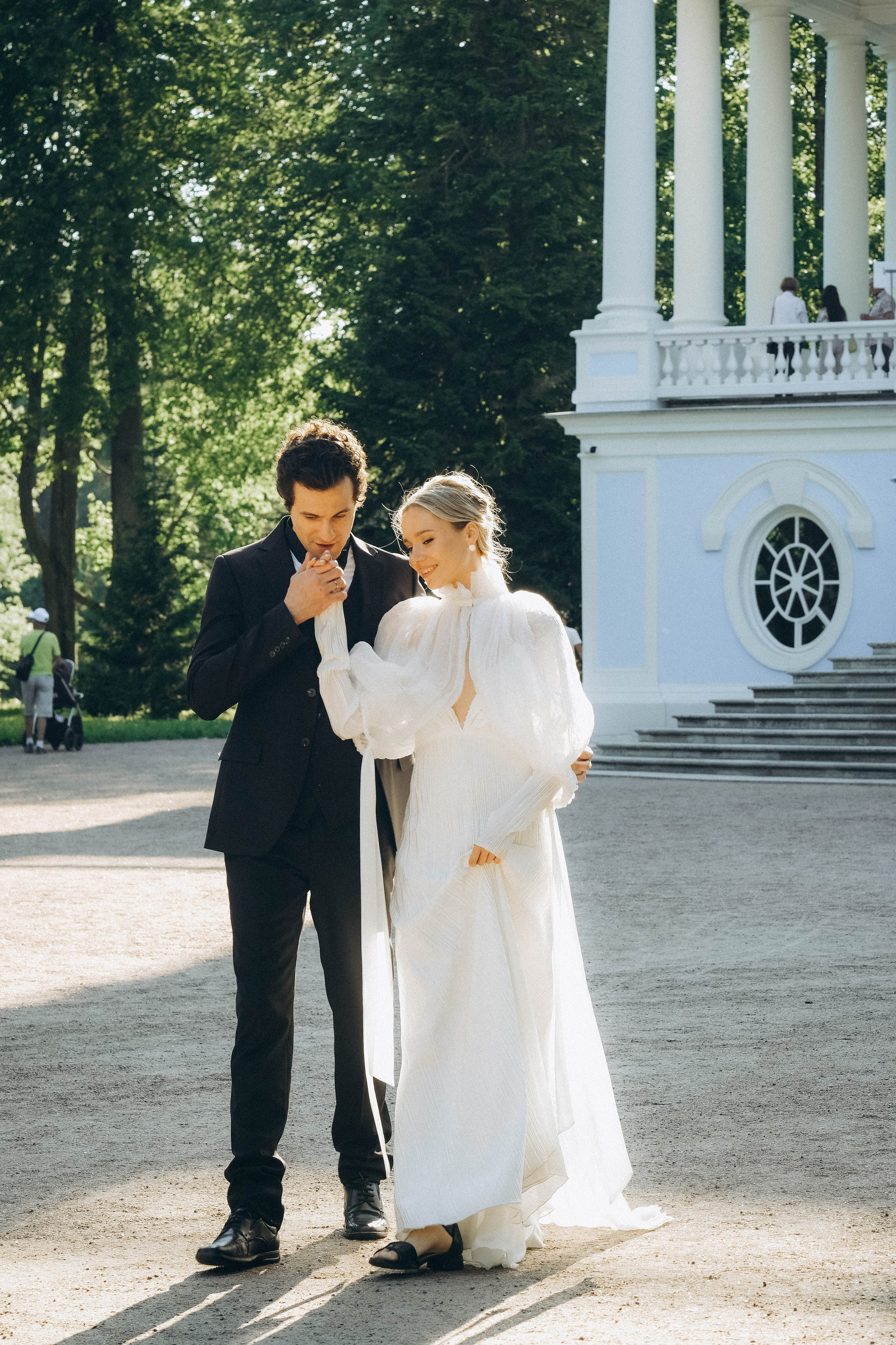 СВАДЕБНАЯ СЬЕМКА В ПАРКЕ ОРАНИЕНБАУМ. Профессиональный фотограф, Санкт-Петербург — Виктория Богомолова