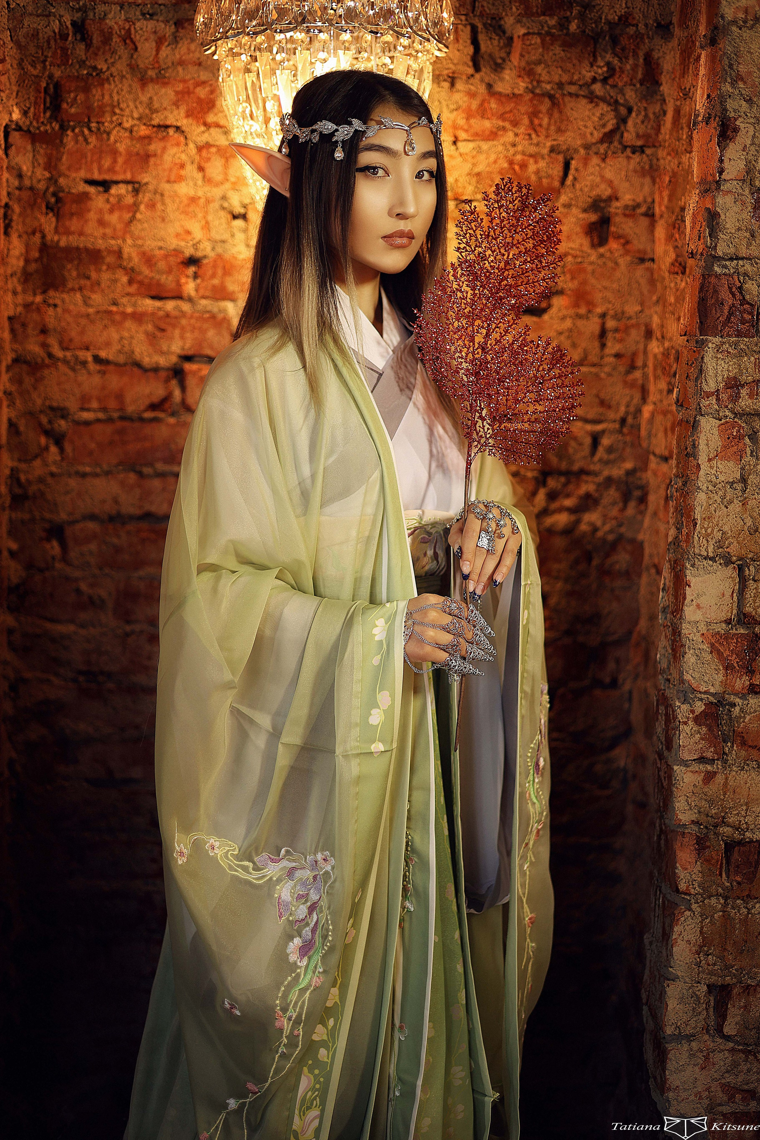 костюм эльфа , косплей эльфа , фотосессия эльфа , властелин колец , косплей на властелина колец , костюм эльфа на прокат , фотосессия в костюме эльфа екатеринбург , эльф , фото эльфа