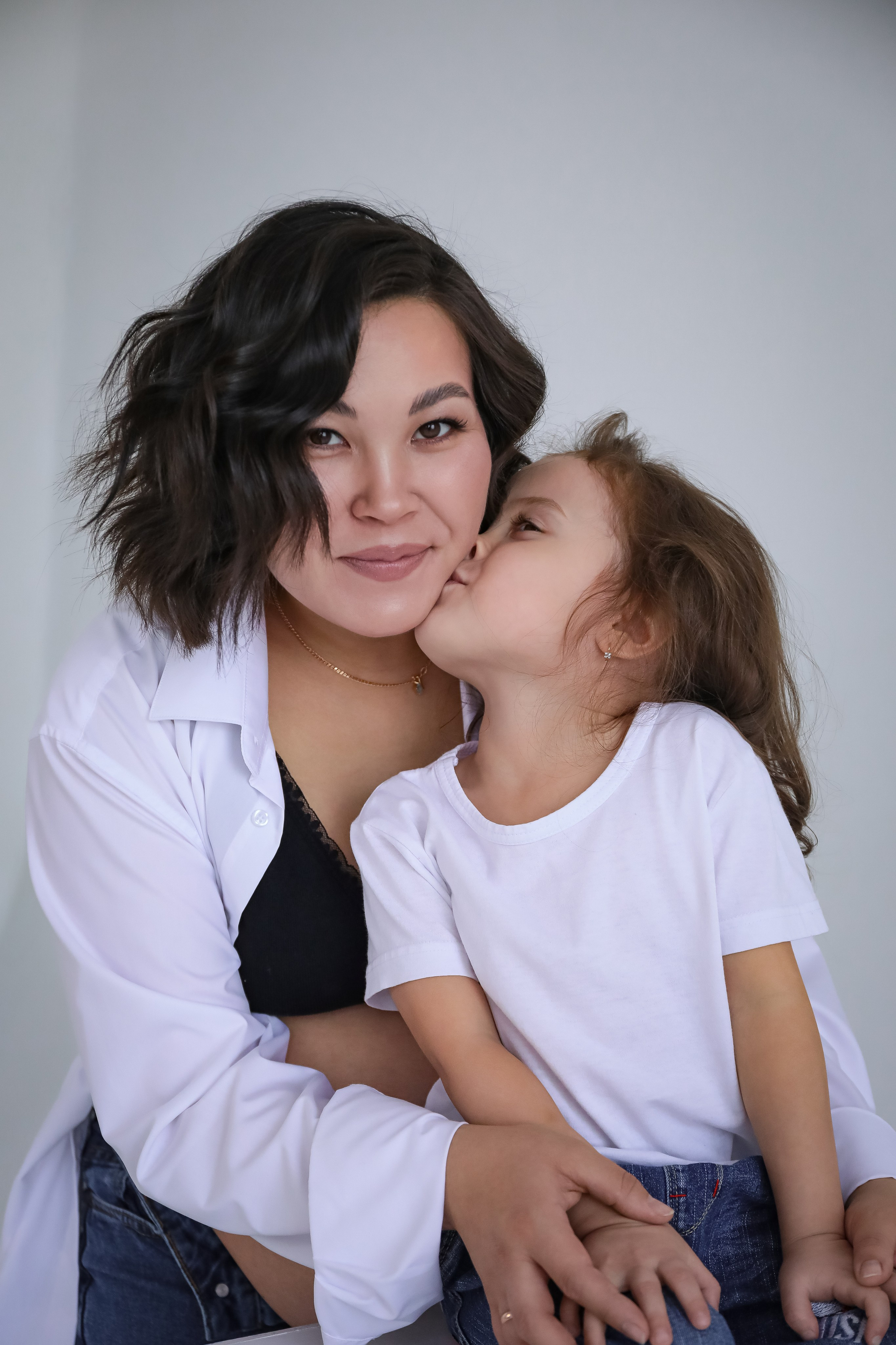 Мама Александра и дочь Лера. Фотограф г. Хабаровск. Семейные и индивидуальные съёмки