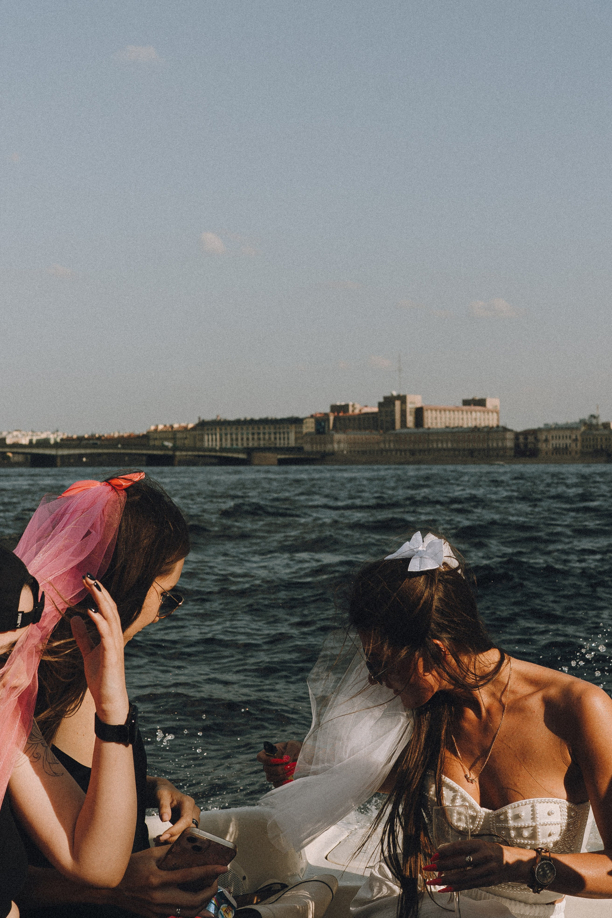 ДЕВИЧНИК НА КАТЕРЕ. Профессиональный фотограф, Санкт-Петербург — Виктория Богомолова