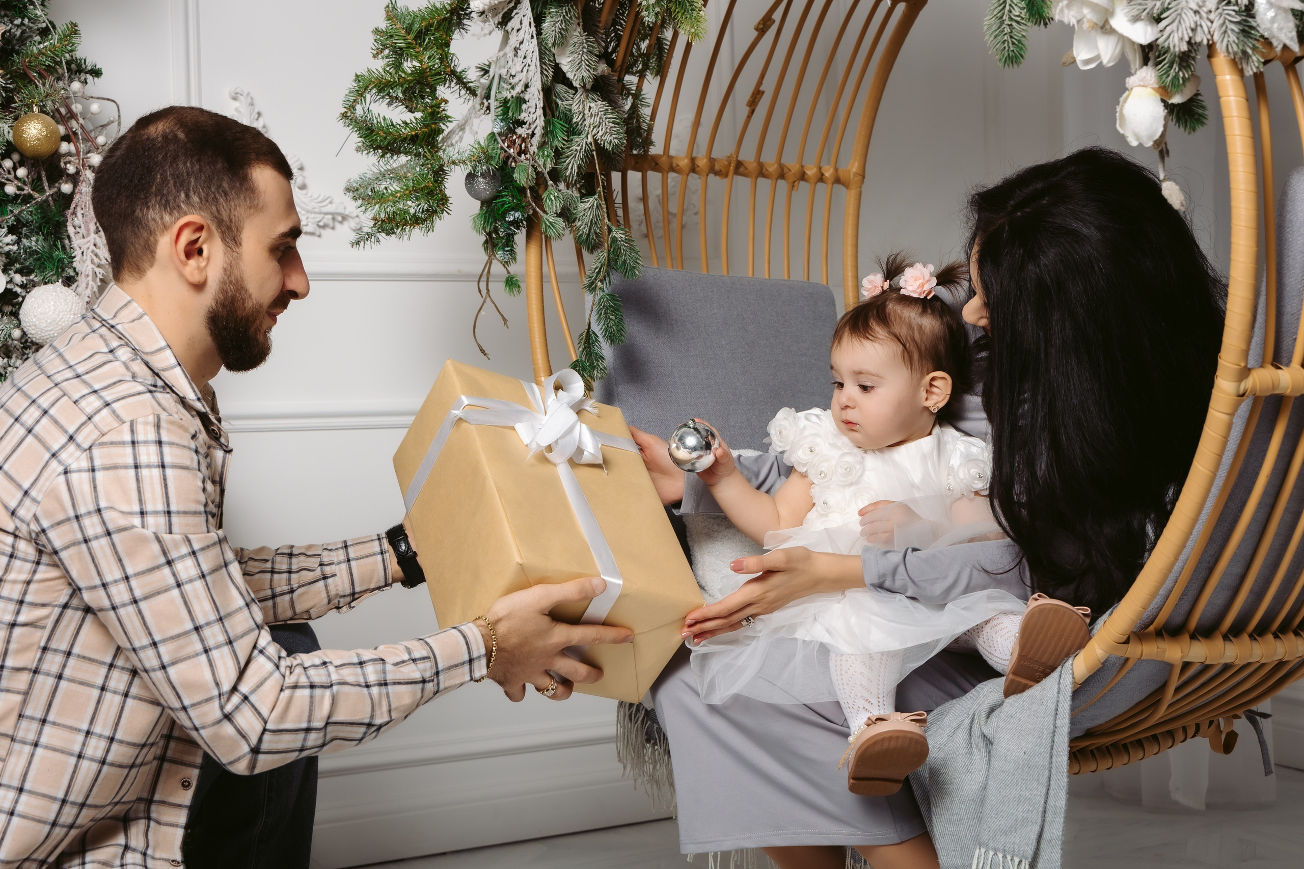 Новый Год 2025. Свадебный Фотограф в Москве Гор Магтагян