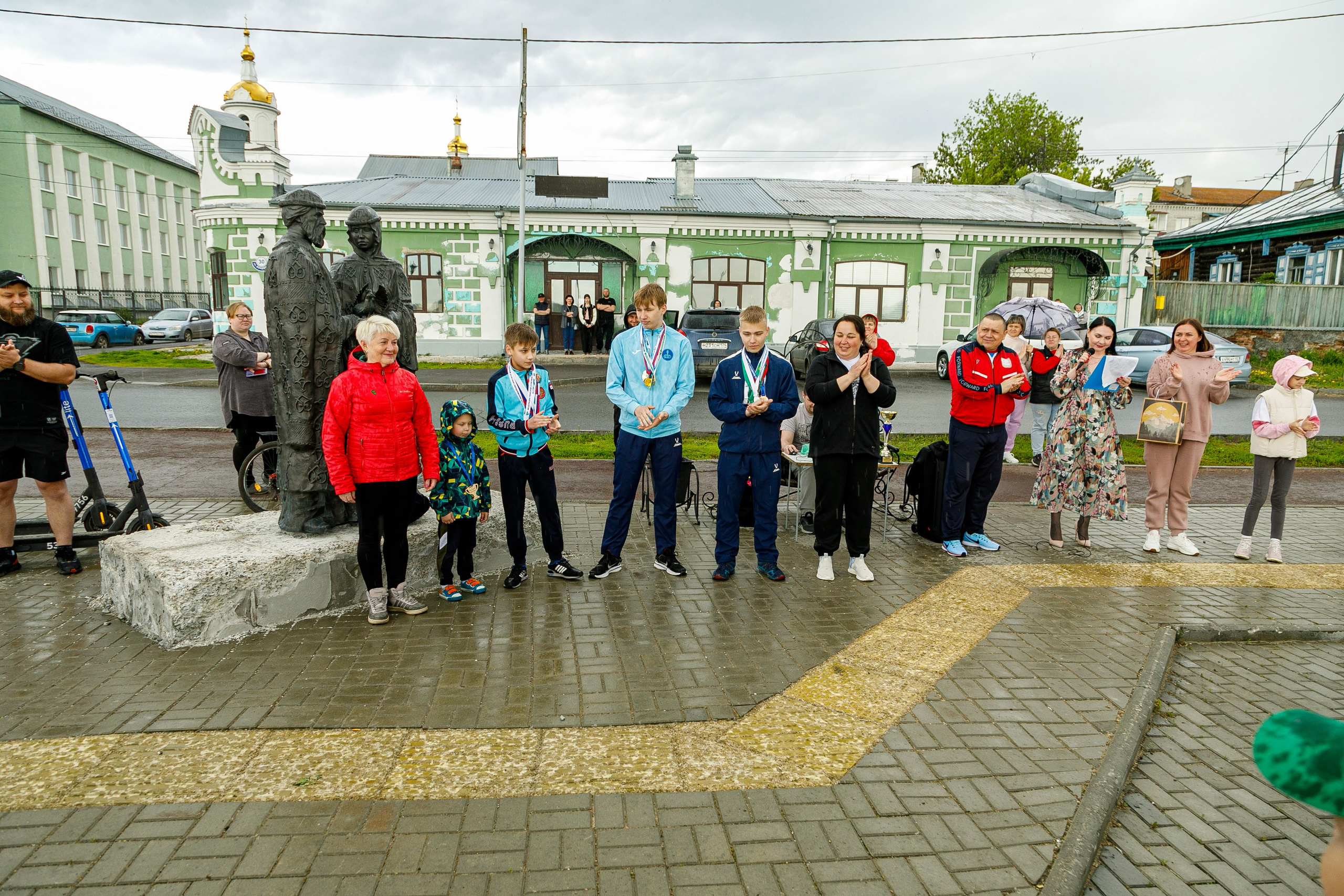 «СпортЛето» и «Зарядка с чемпионом» — семья Сармачевых 😋. Фотограф Андрей Гузеев