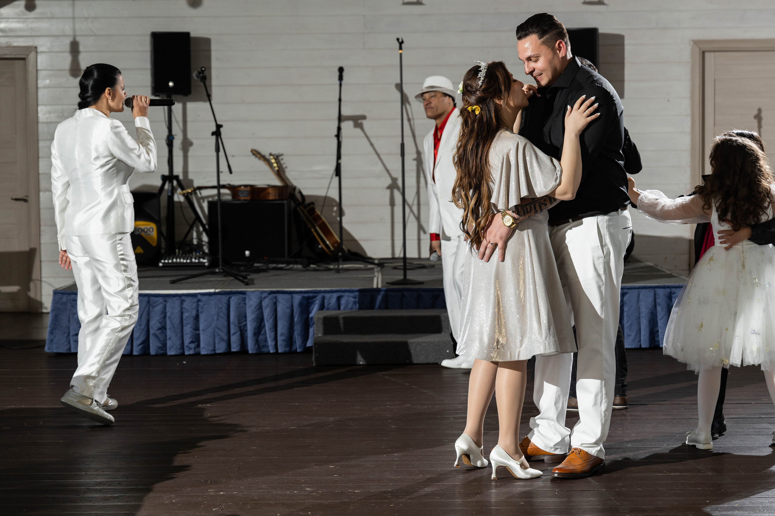 Юни и Ирина. Свадебный фотограф и видеограф в Москве, Виктор Архилюк