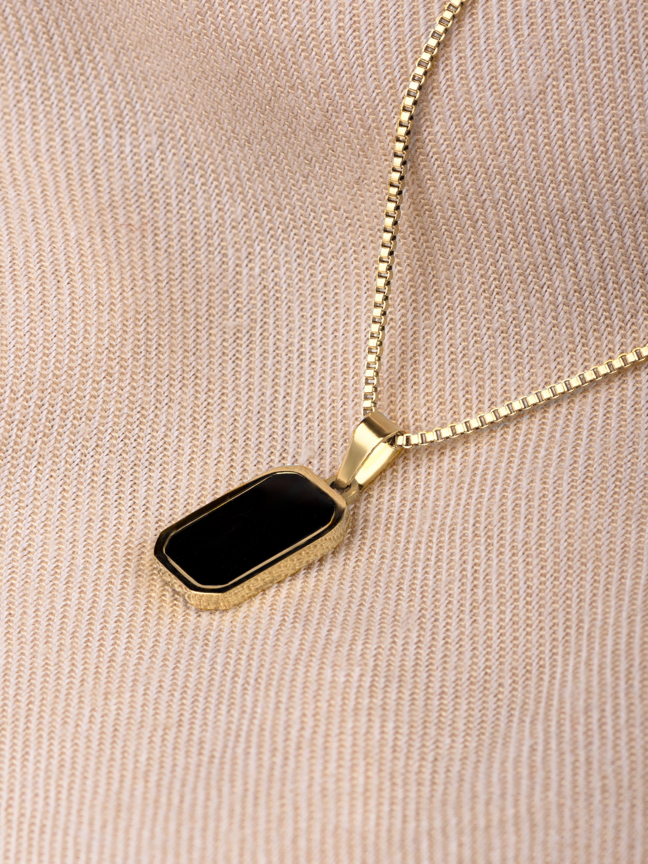 Предметная съемка ювелирных изделий для маркетплейсов в Китае, Гуанчжоу