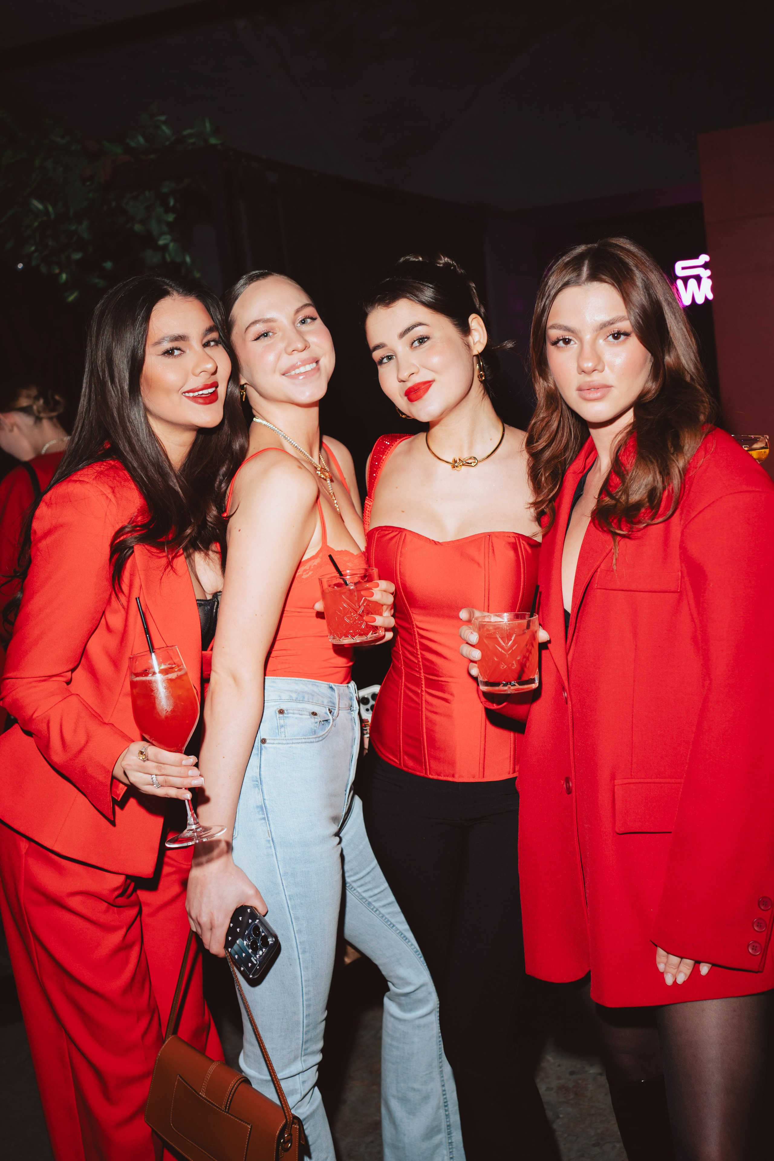 SO STRIP // Woman's moment. Репортажный фотограф в Казани Виктория Трунова