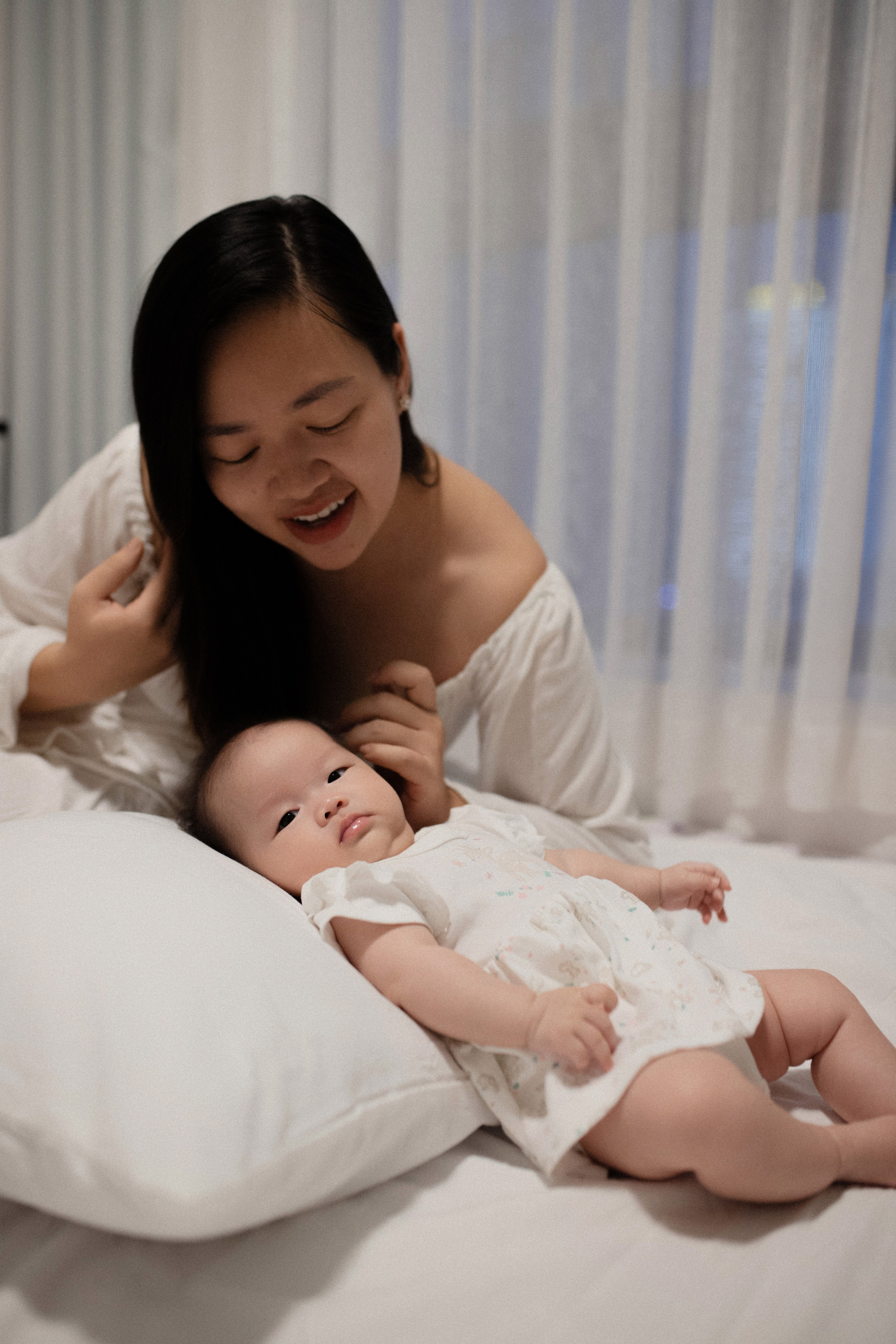 Лариса и Виктория. Главная