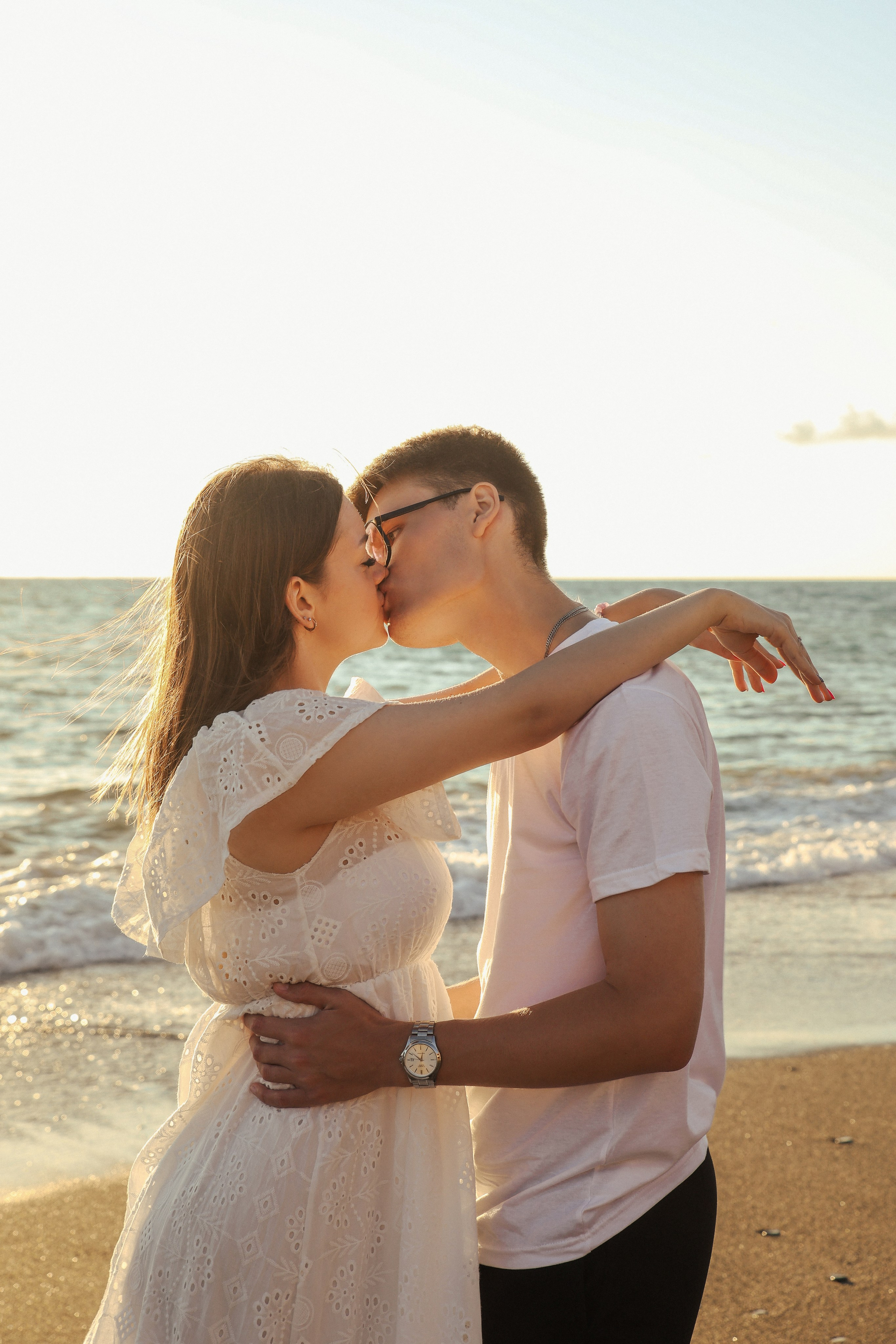 Love story на берегу моря. Фотограф Сочи/ Сириус/ Красная поляна