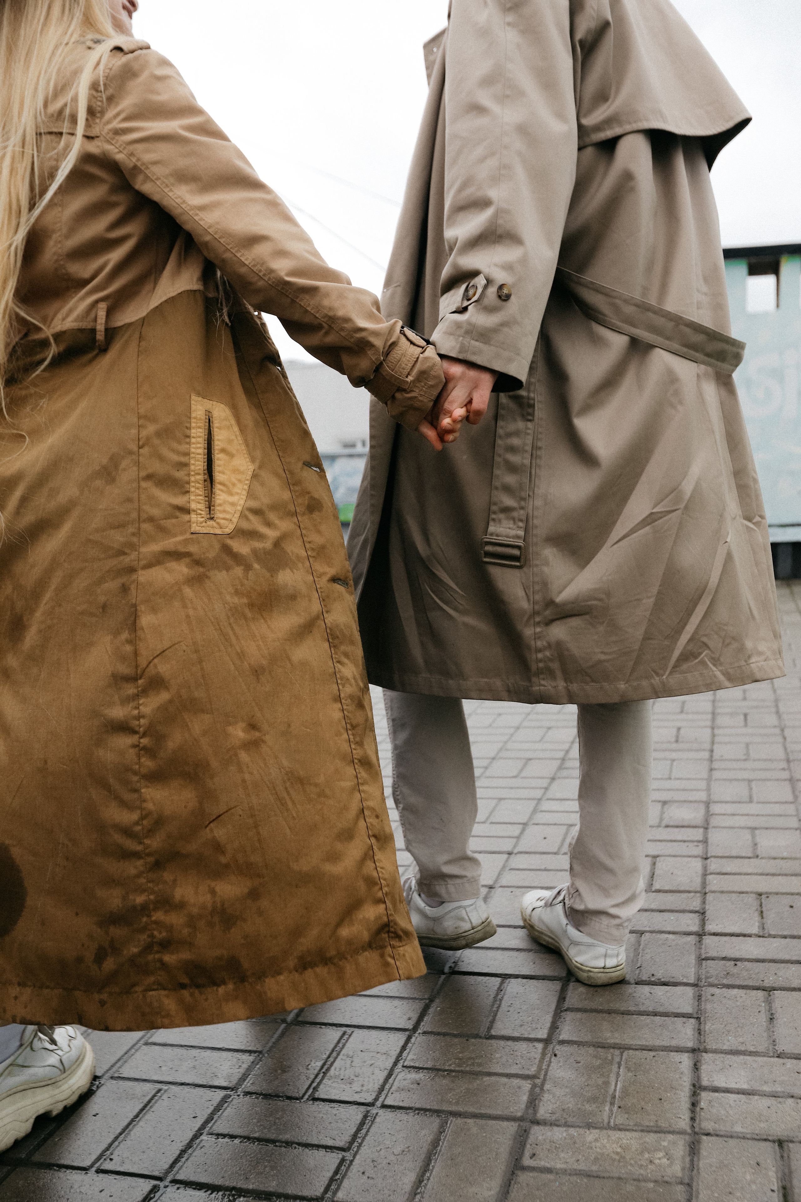 Крыша. Дождь. Катя и Анатолий. Фотограф Белгород