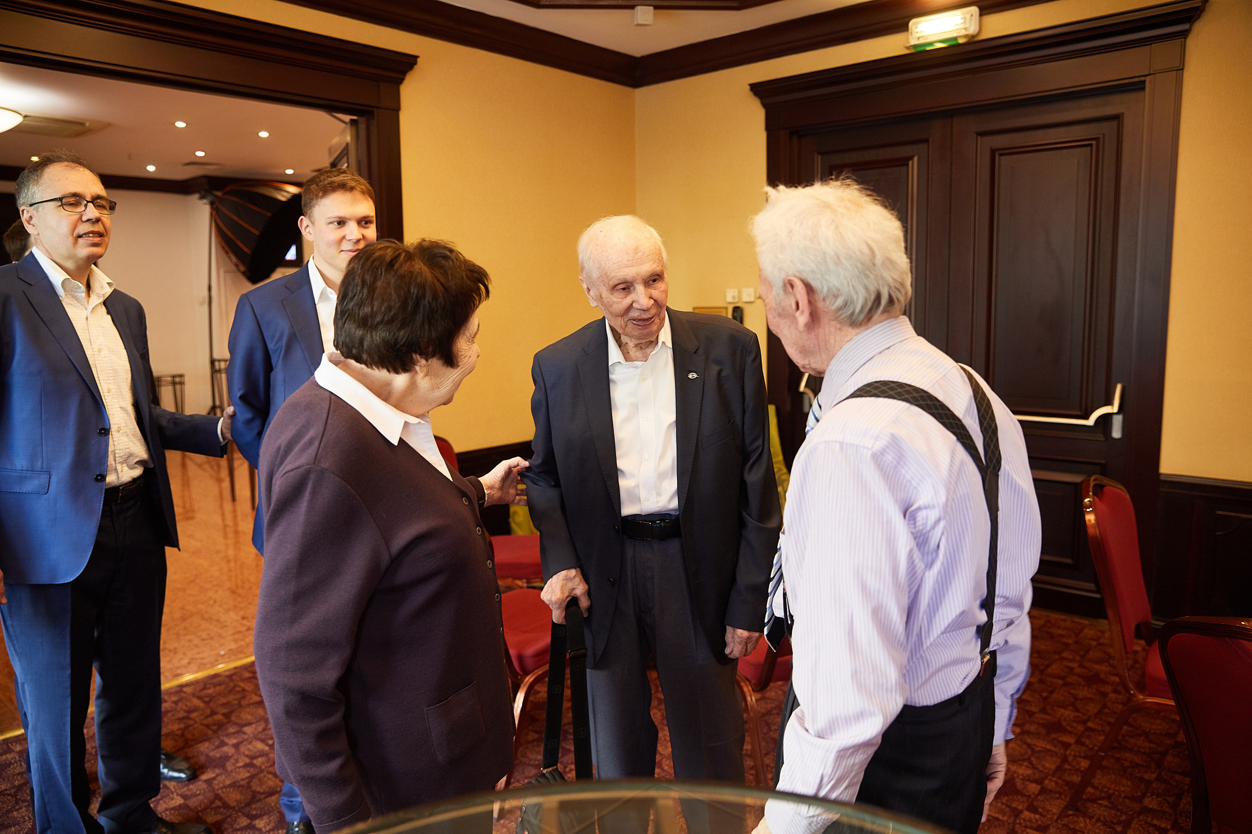 Серьёзный Юбилей. Фотохроника для следующих поколений