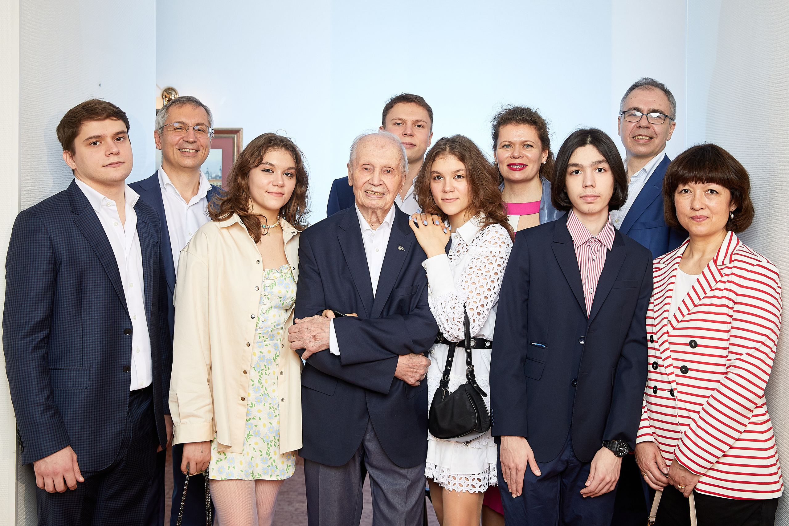 Серьёзный Юбилей. Фотохроника для следующих поколений