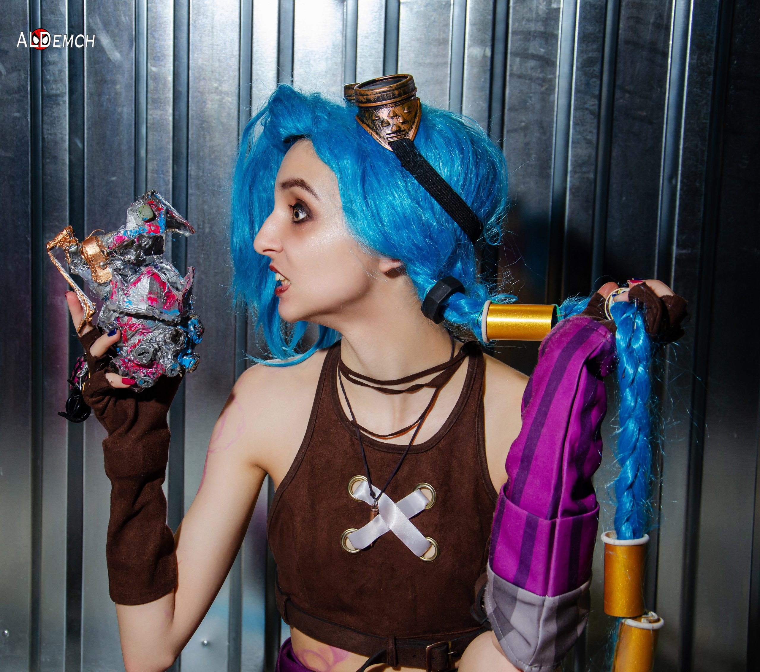 Аркейн, Ви, Джинкс, Лига Легенд персонажи косплей фото