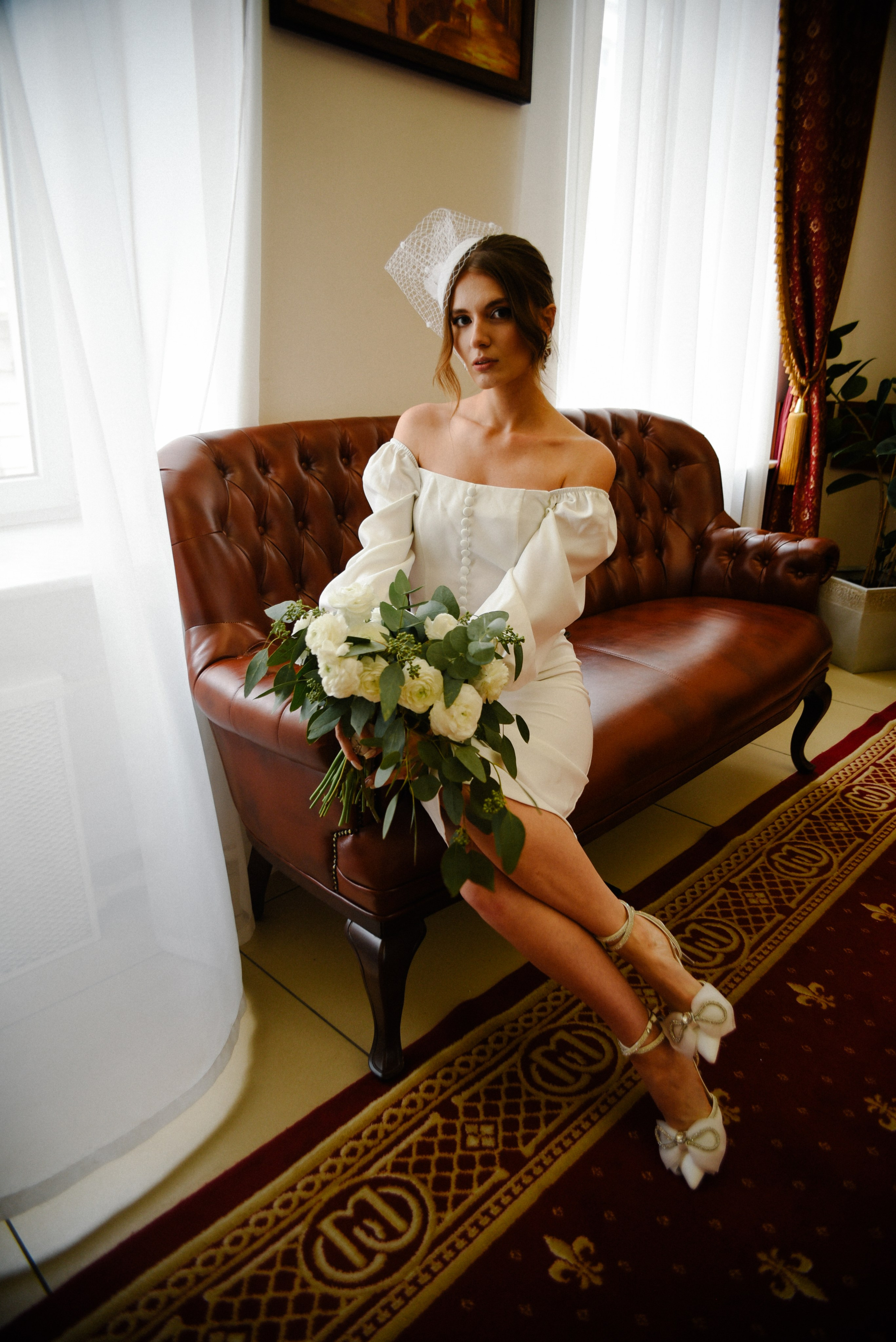 Егор и Виктория Грибоедовский ЗАГС и прогулка по городу. Фотограф Лола Волна, город Москва