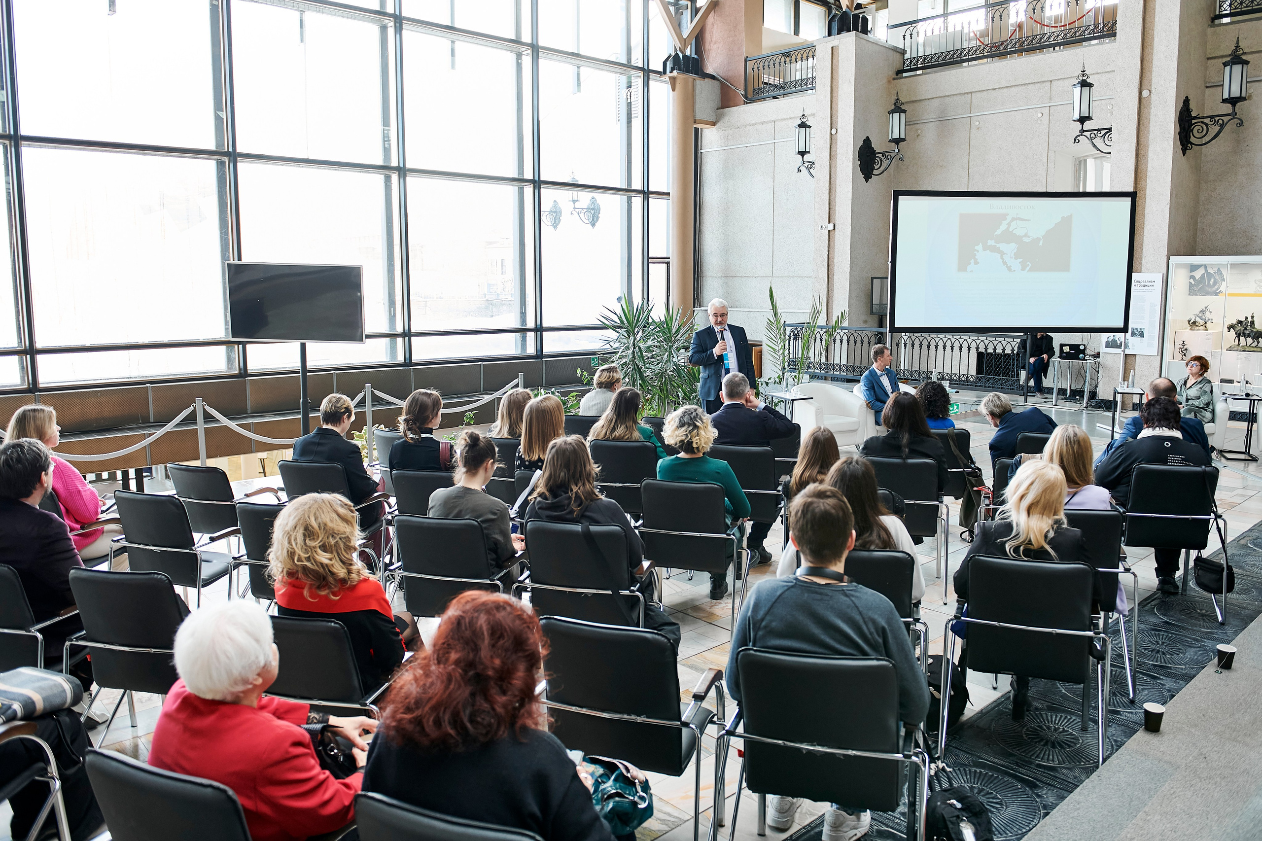 Всероссийская лаборатория культурных проектов «Culturalica» в ЕМИИ. Фотограф Постольник Дарья