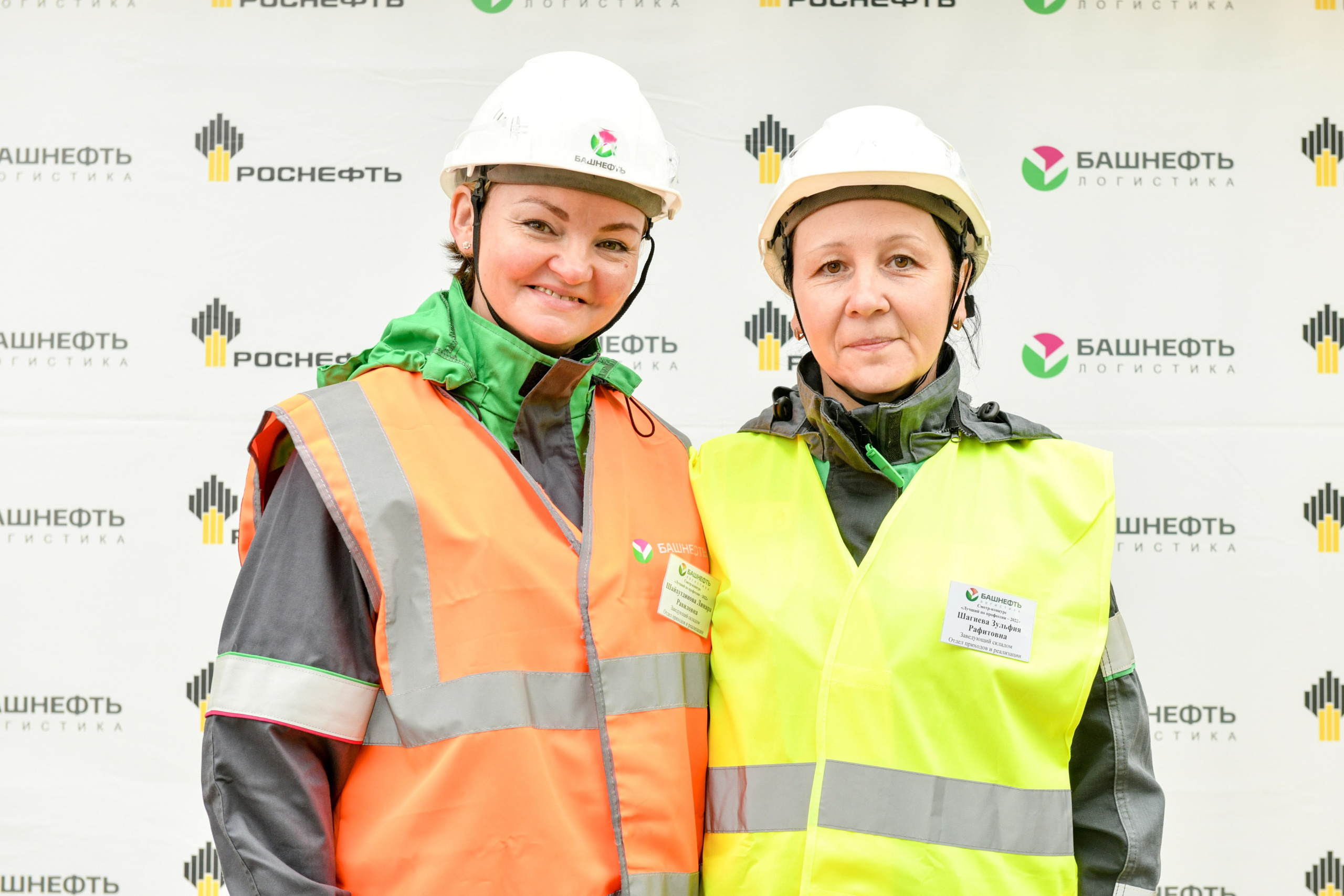 Печать фото на мероприятие день в день. Фото гостям